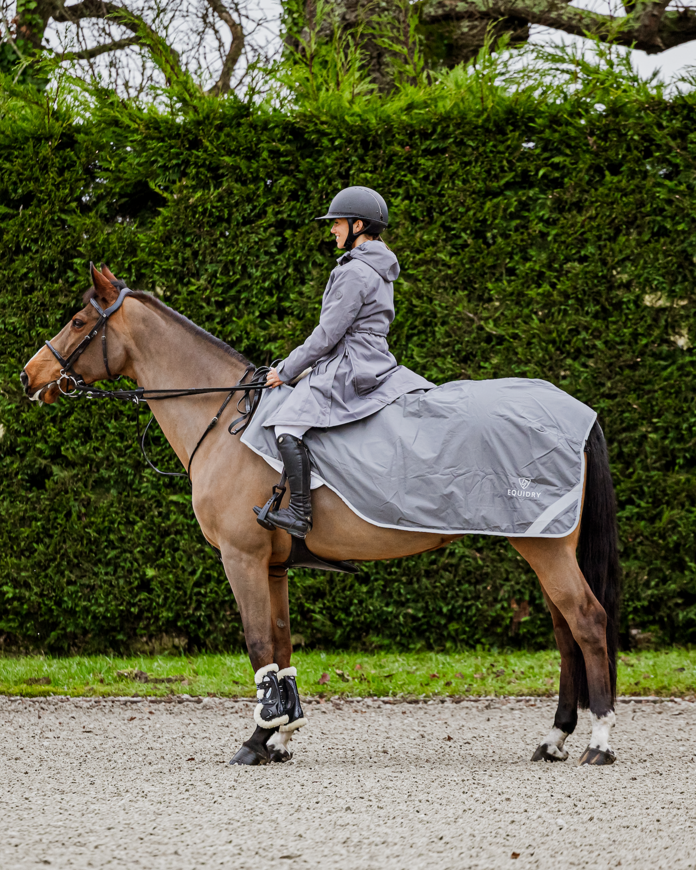 Equestrian: Horse Riding with EQUIDRY Waterproof Blanket from Equiflair