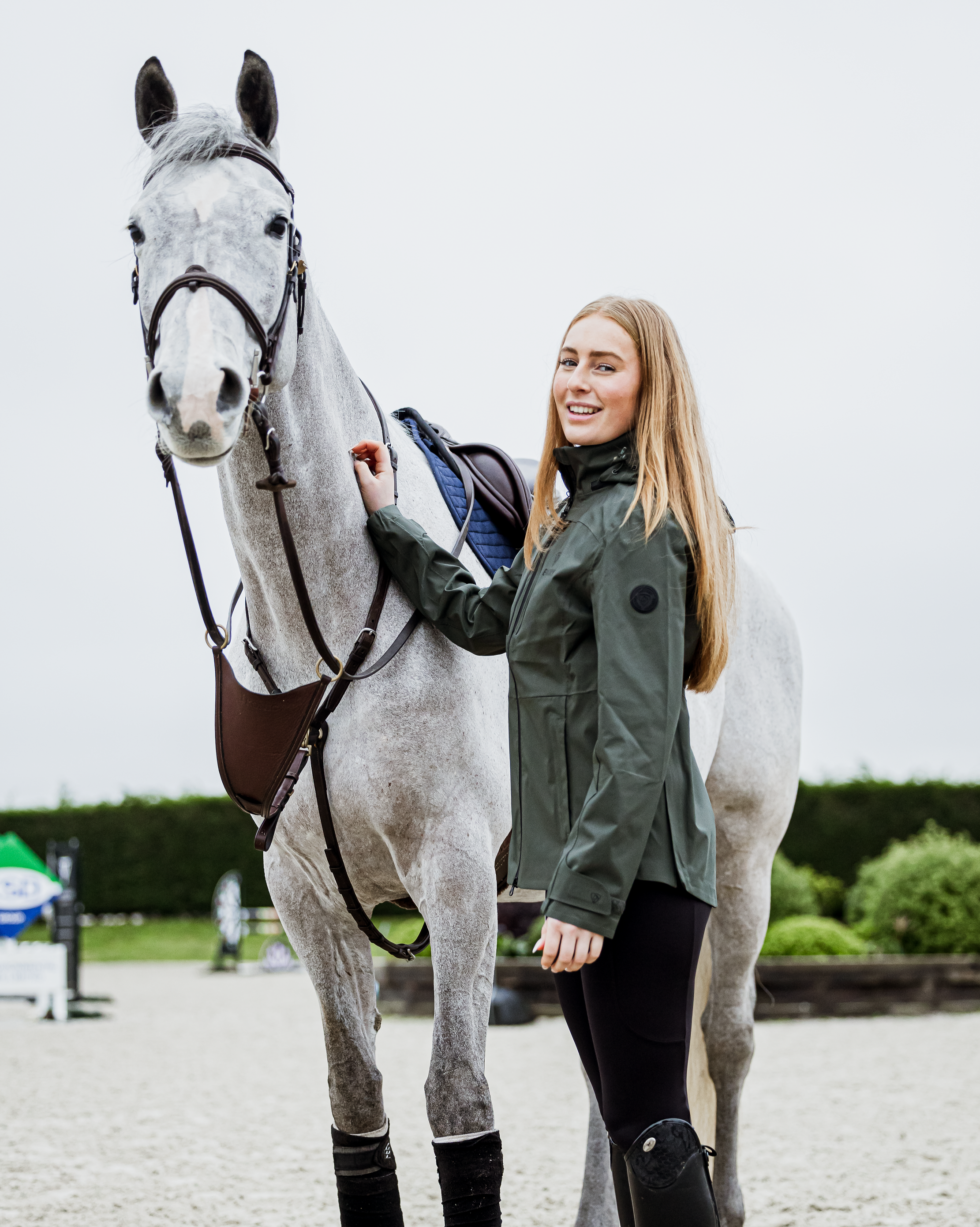 EQUIDRY Varsha Waterproof Riding Jacket Women's Black Forest Green