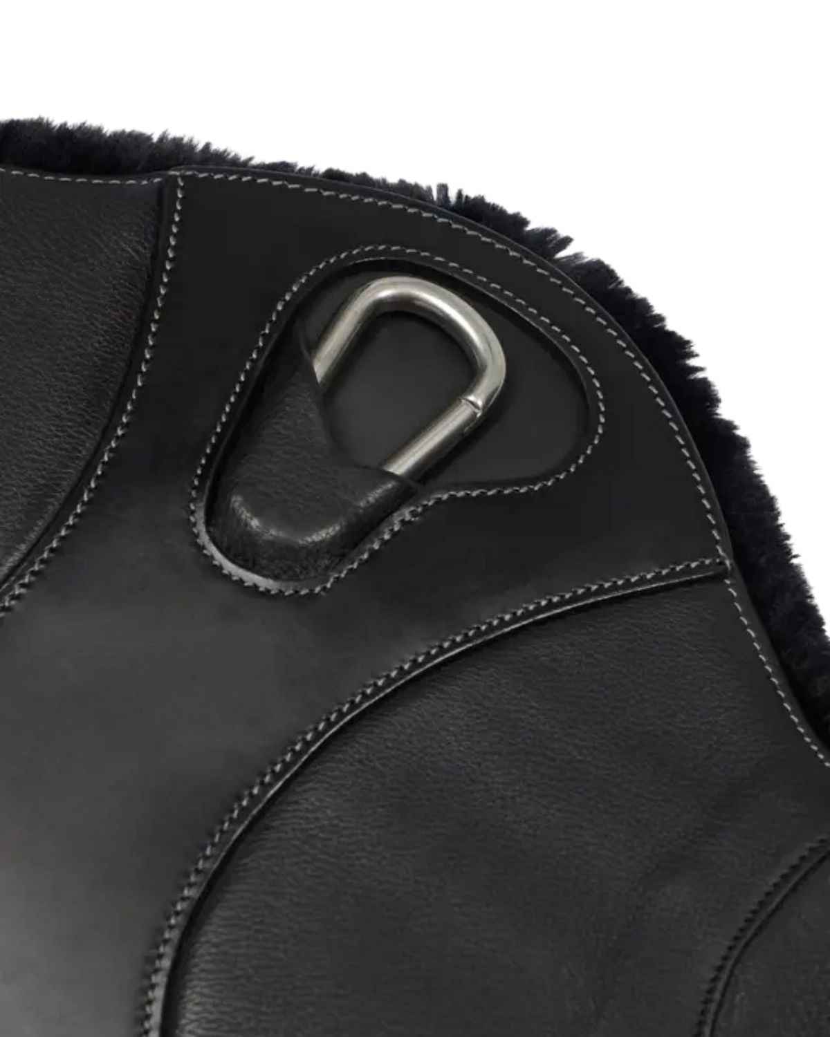 LeMieux Arika Simuwool Contoured Long Stud Girth Black