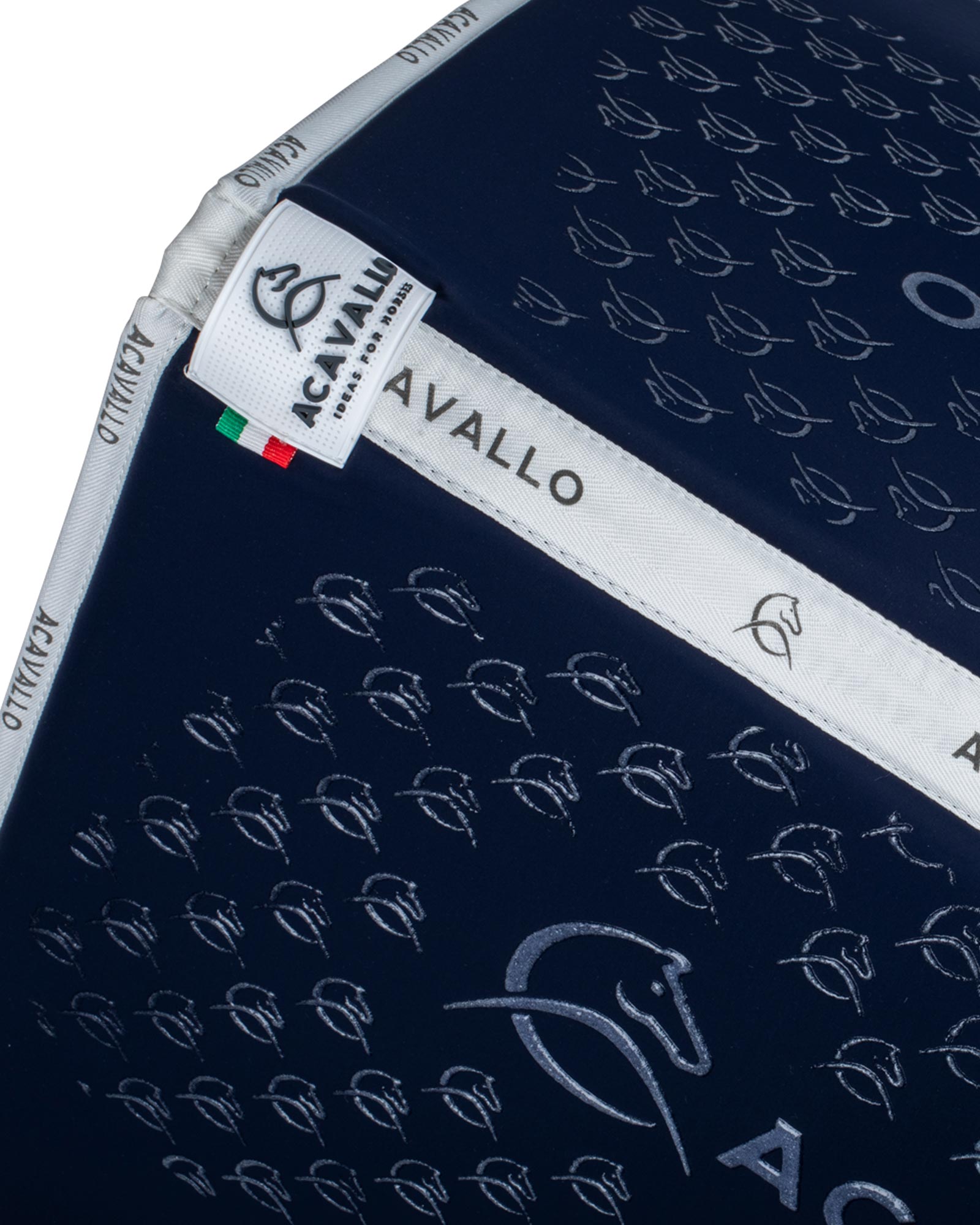 Acavallo Saddle Pad Ds Cw-Cs Elastane & Bamboo Silicone Grip Deep Blue/White