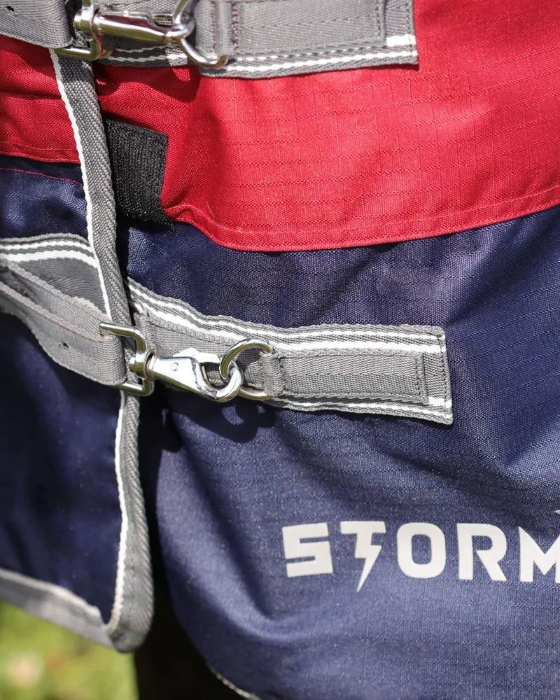 StormX Empra 200 Turnout Rug - Burgundy with Detachable Neck for Horses