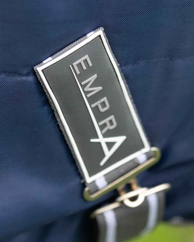 StormX Empra 100 Stable Rug - Navy | Horse Rug Detailing, Buckle and Logo Close-up