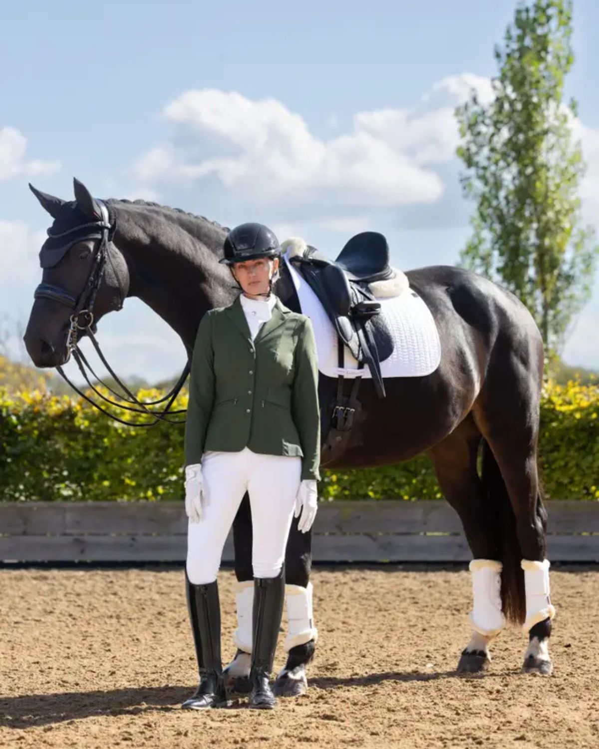LeMieux Essence Dressage Square White | Equiflair