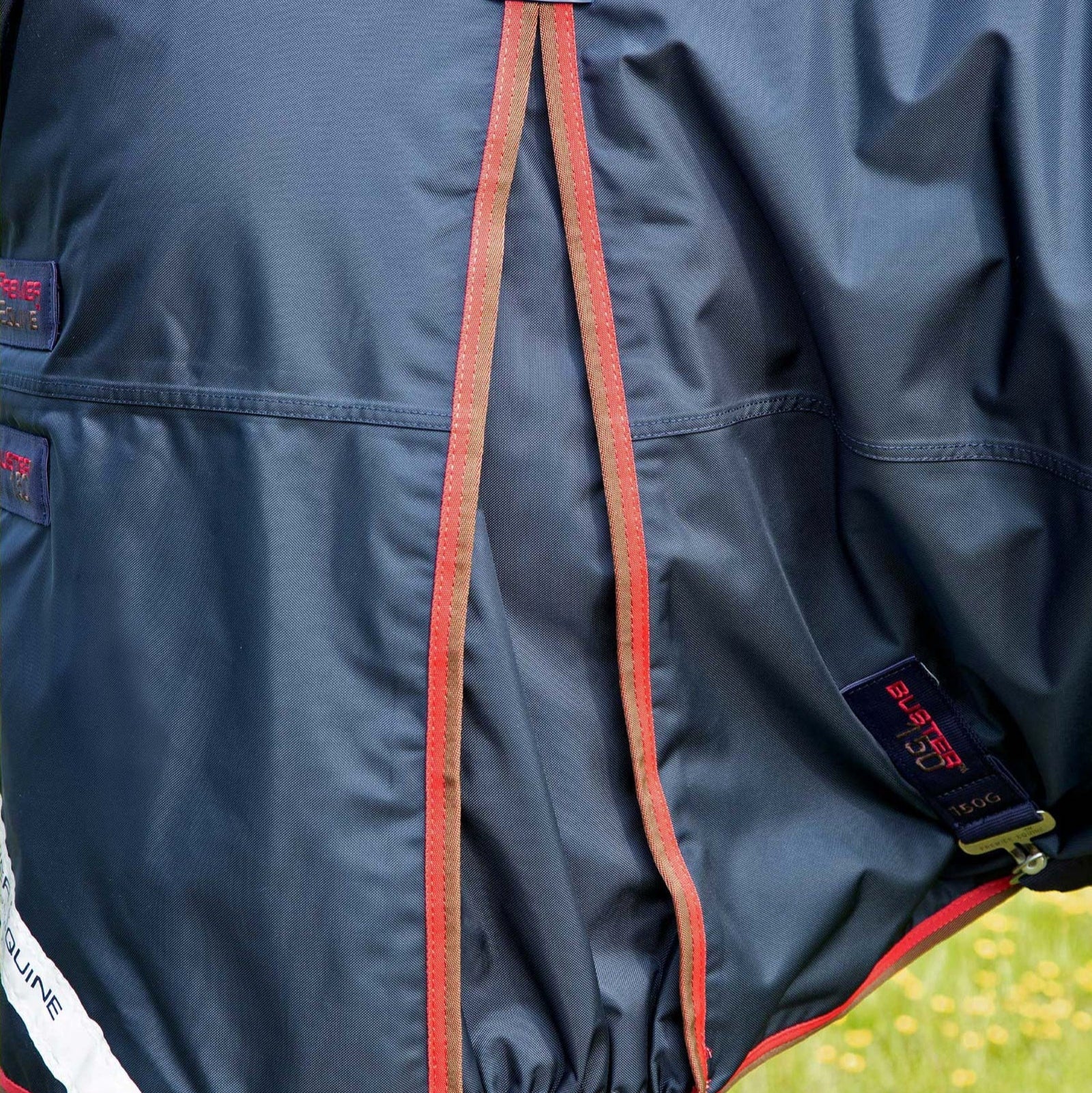 PREMIER EQUINE BUSTER 150G Navy Turnout Rug with Classic Neck Cover. Medium weight horse rug.