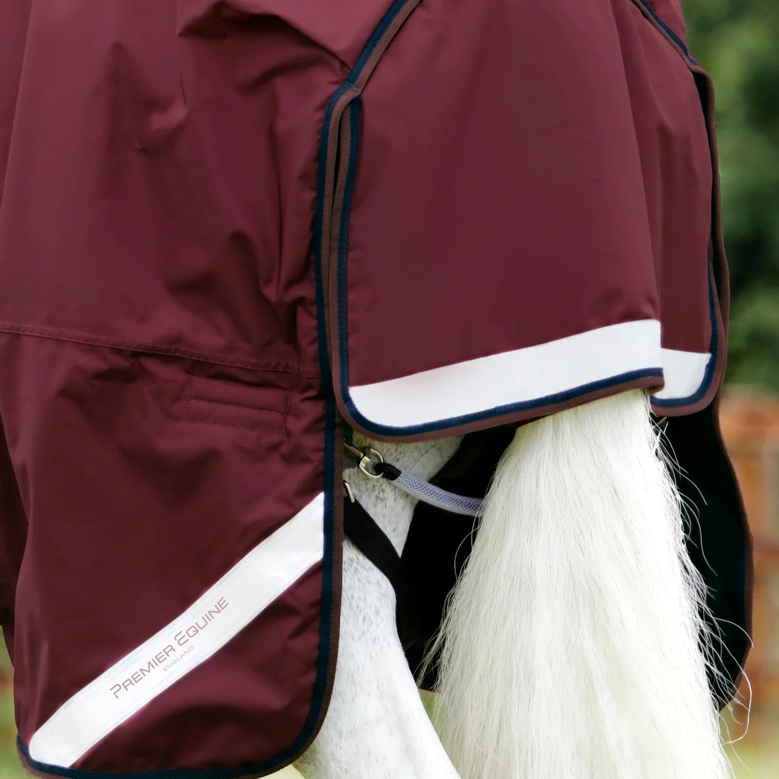 Premier Equine Buster 400g Burgundy Horse Turnout Rug with Neck Cover - Heavyweight, Waterproof & Breathable