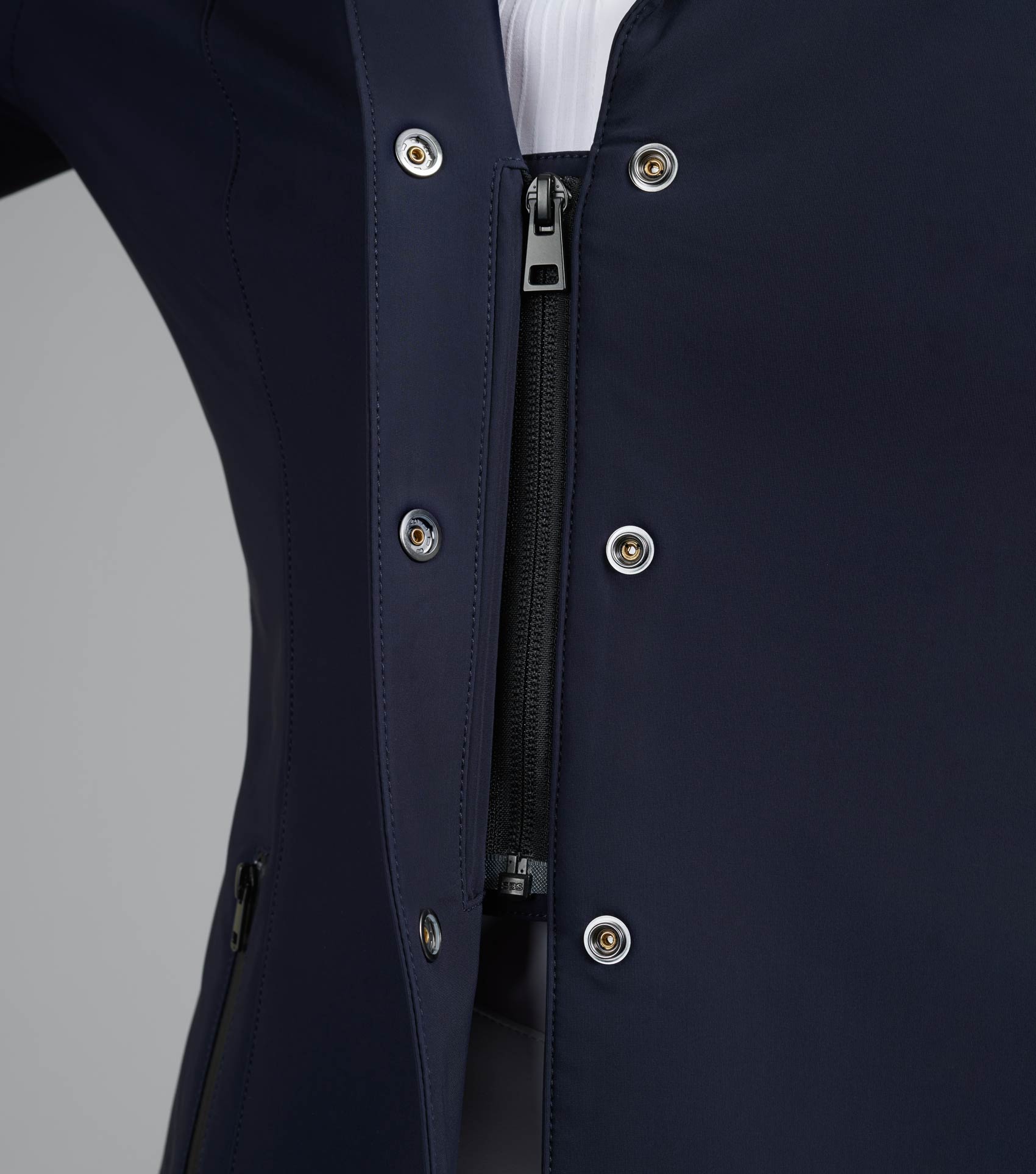 PREMIER EQUINE EVINCO Ladies Competition Jacket - French Navy: Equestrian jacket, zipper & snap closure. Elegant and comfortable!