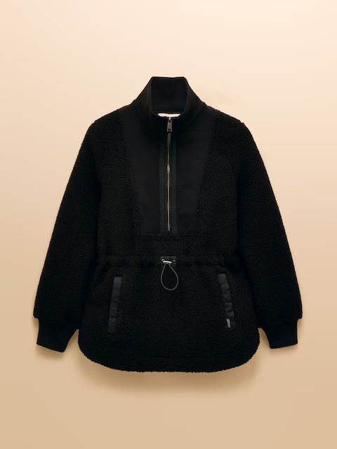 JOULES THURLSTON BLACKBORG FLEECE: Longline borg fleece with quarter zip, adjustable waist, pockets & Joules branding. Warm & stylish!