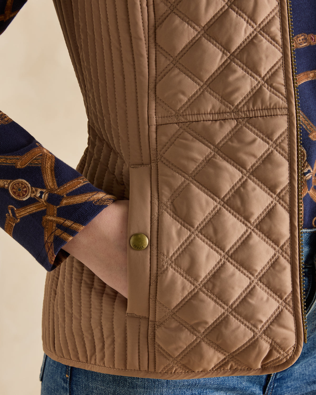 Joules Minx Brown Quilted Gilet: Showerproof Diamond Vest for Layering | Equiflair
