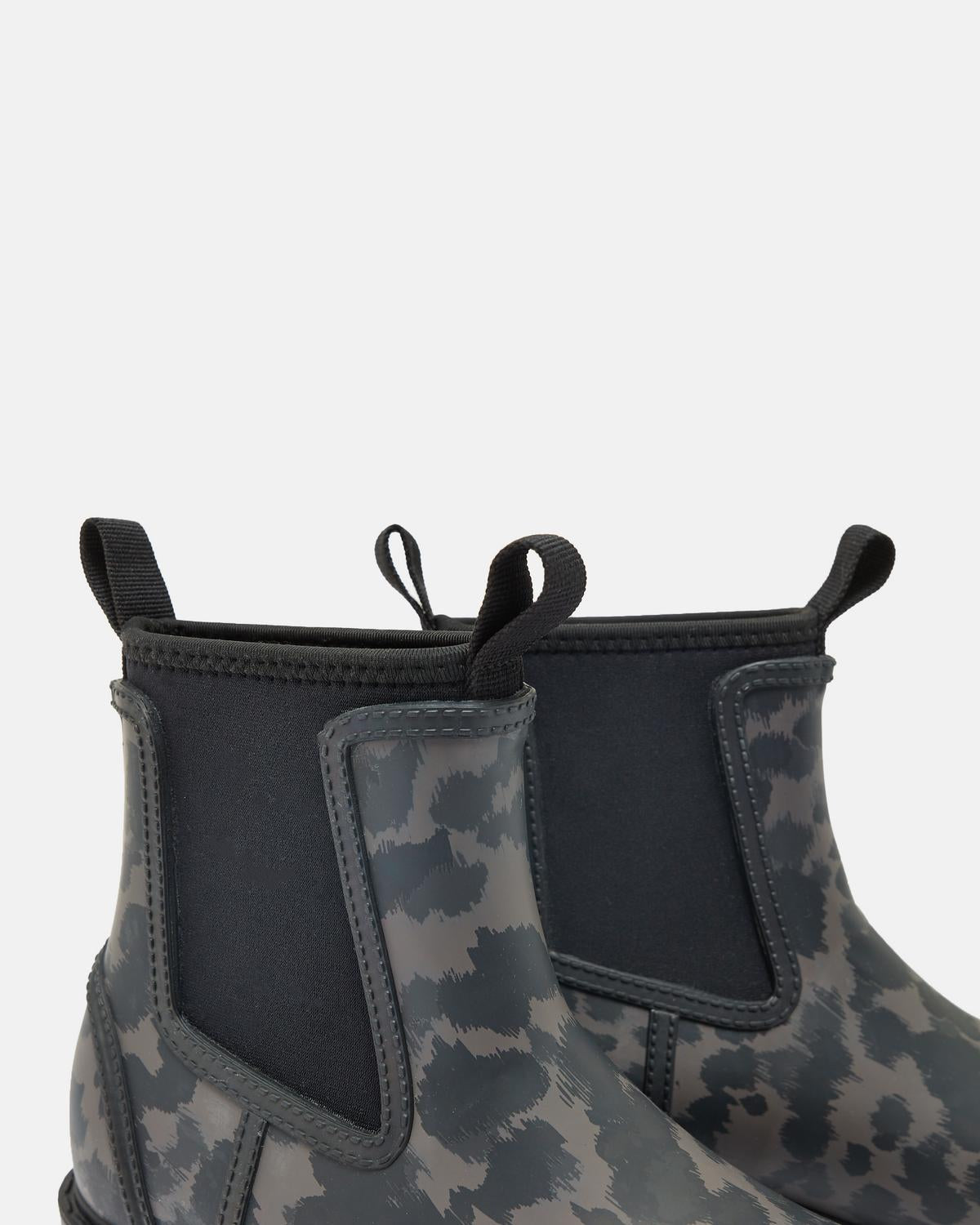 JOULES Oakfield Black Animal Print Short Wellies | Equiflair Saddlery | Neoprene-Lined Rain Boots
