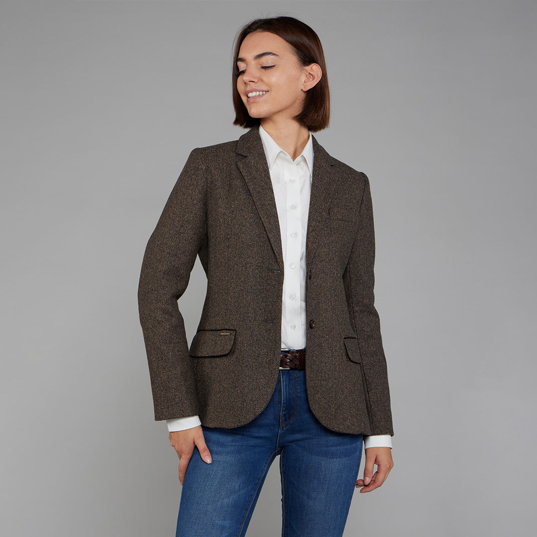 TOGGI Harvard Tweed Blazer Jacket: Women's fitted brown tweed jacket with horn buttons and faux suede trim.