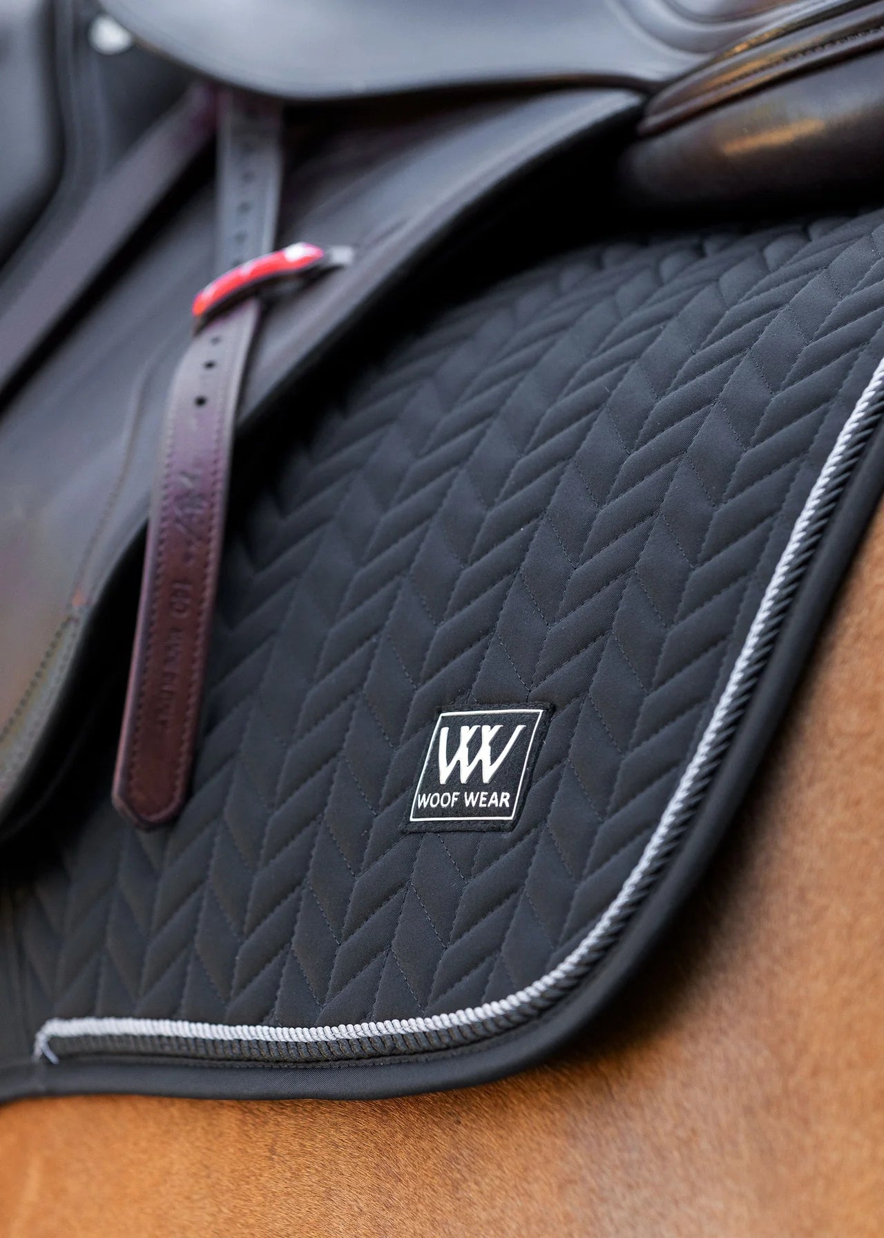 Black Woof Wear Herringbone Close Contact Saddle Pad - Stylish and Comfortable Equestrian Equipment