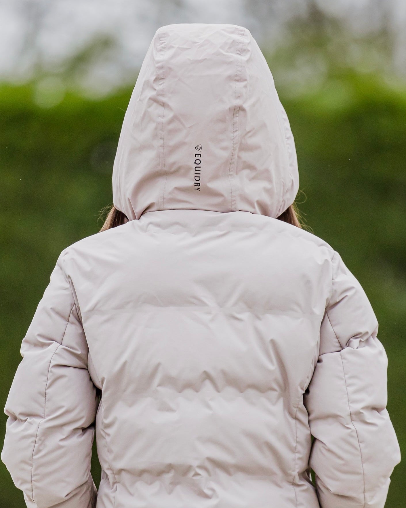EQUIDRY THORA Waterproof Riding Puffer Jacket Women's Sand - Warm, Stylish Equestrian Outerwear