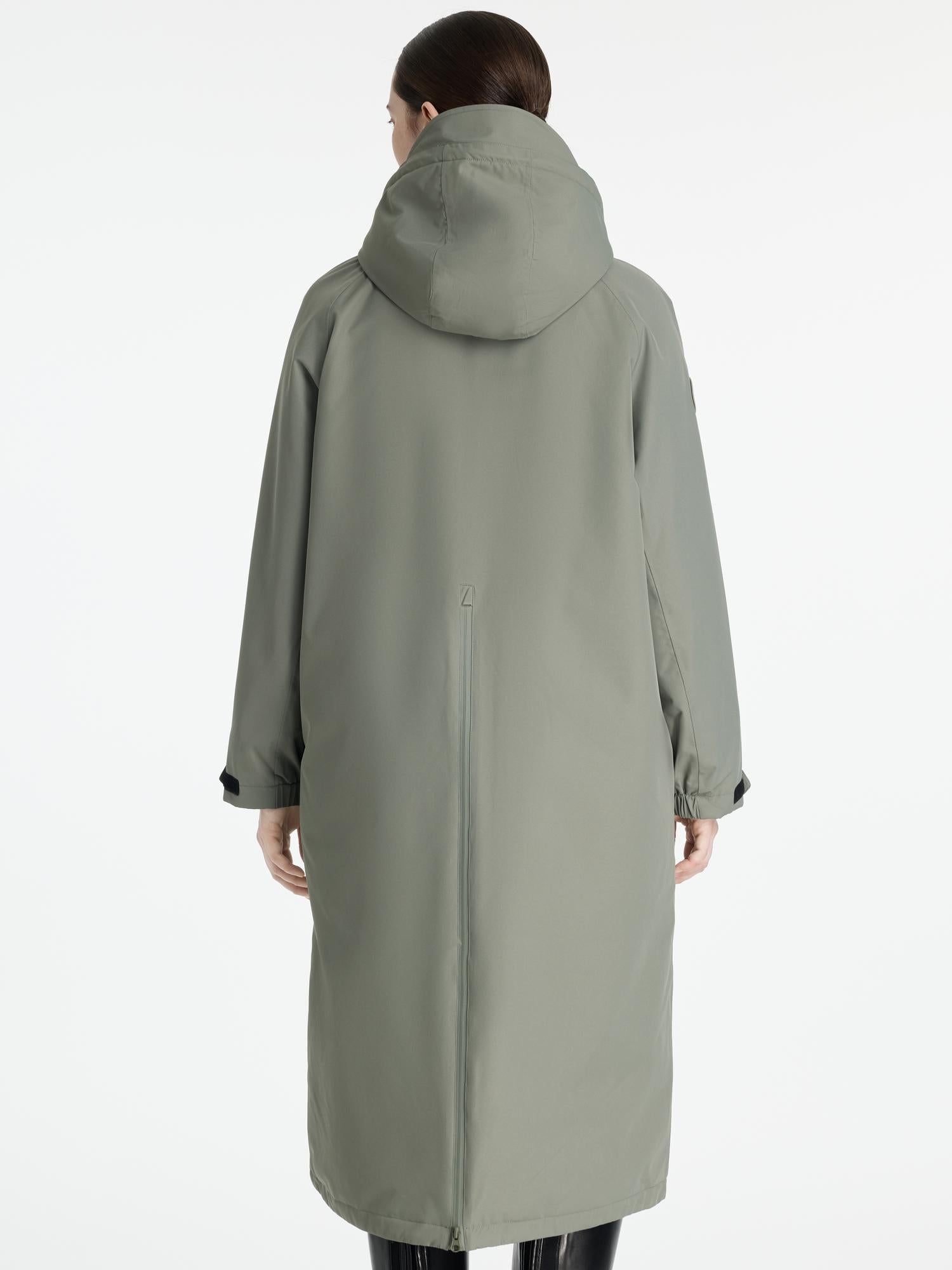 LeMieux Hydroshield Rosemary Waterproof Riding Robe: Oversized, Hooded Rain Parka with Storm Cuffs