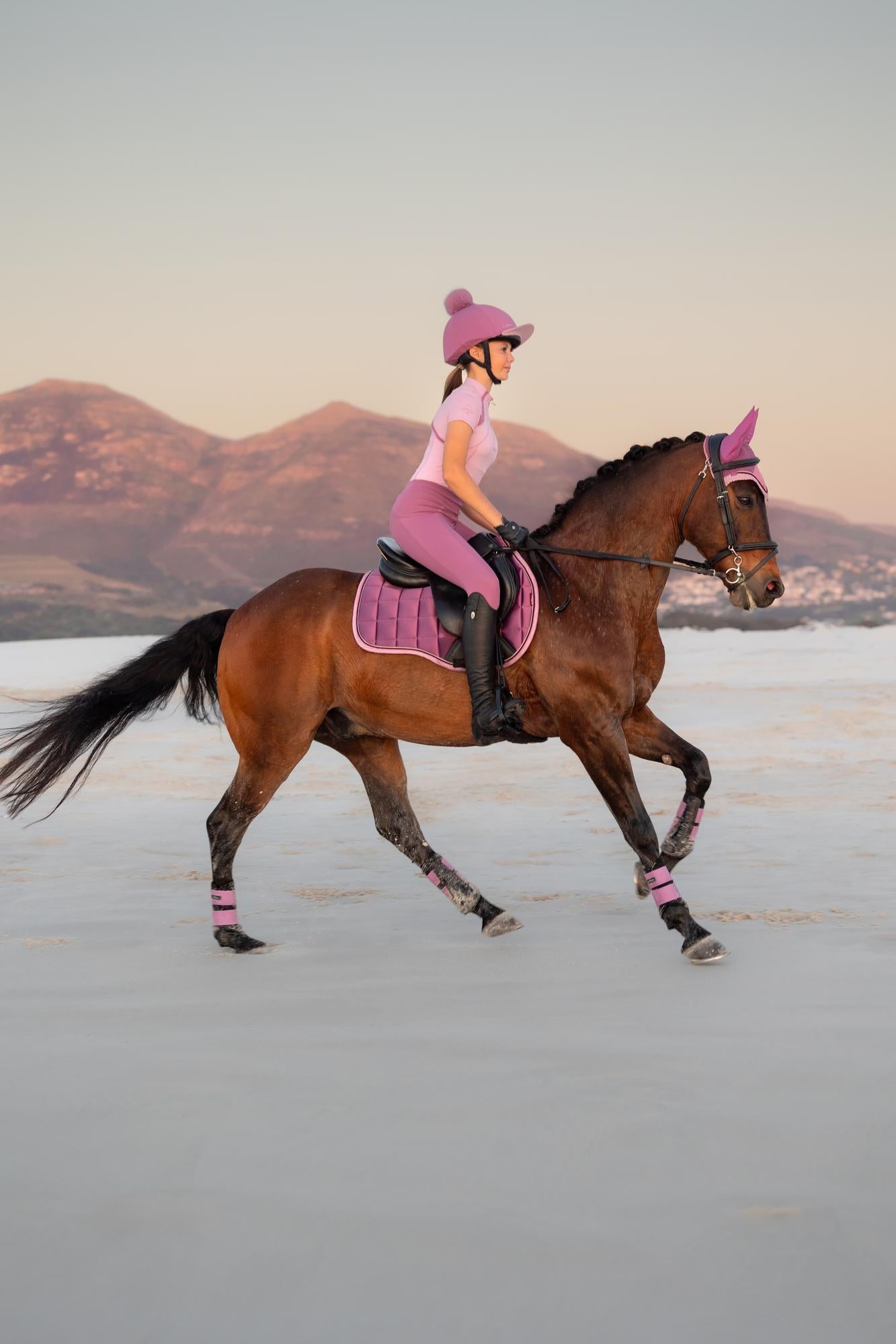 LeMieux Loire Classic GP Square Mallow