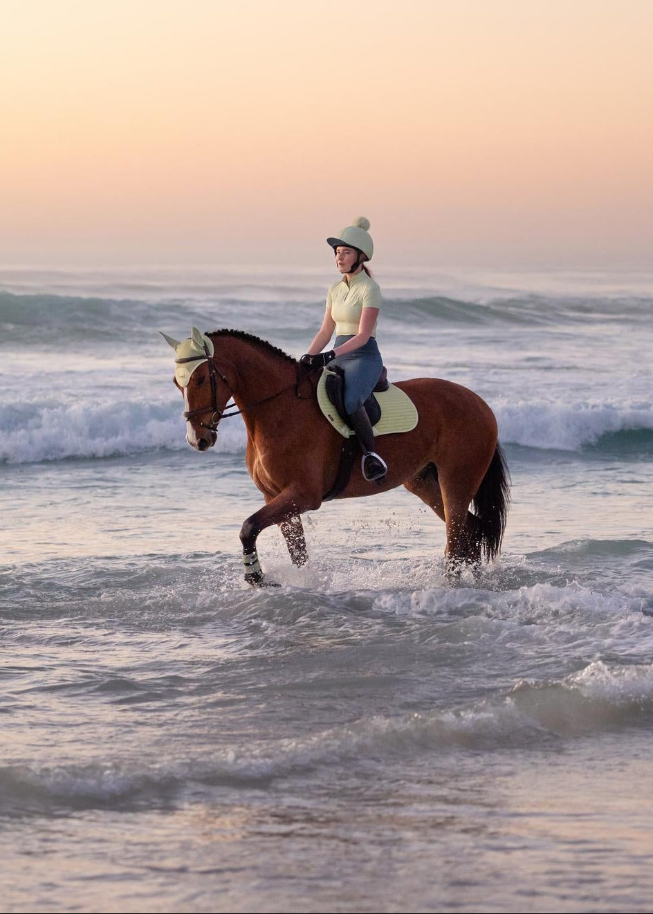 LeMieux Air-Tek Mesh Close Contact Square Saddle Pad Macaron