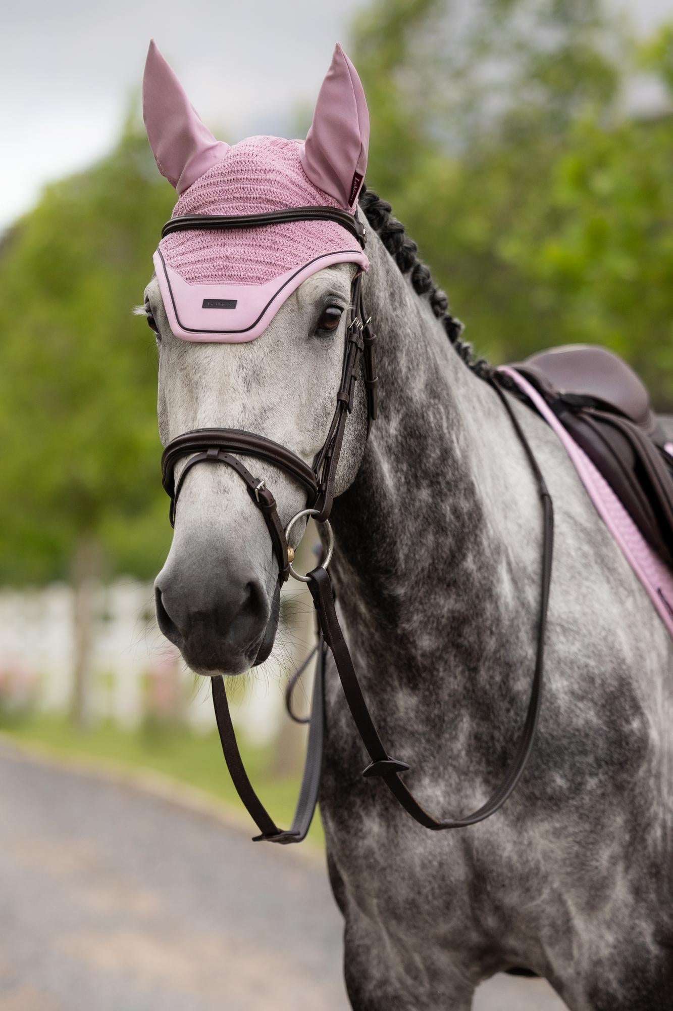 LeMieux Essence Acoustic Fly Hood Fondant | Equiflair