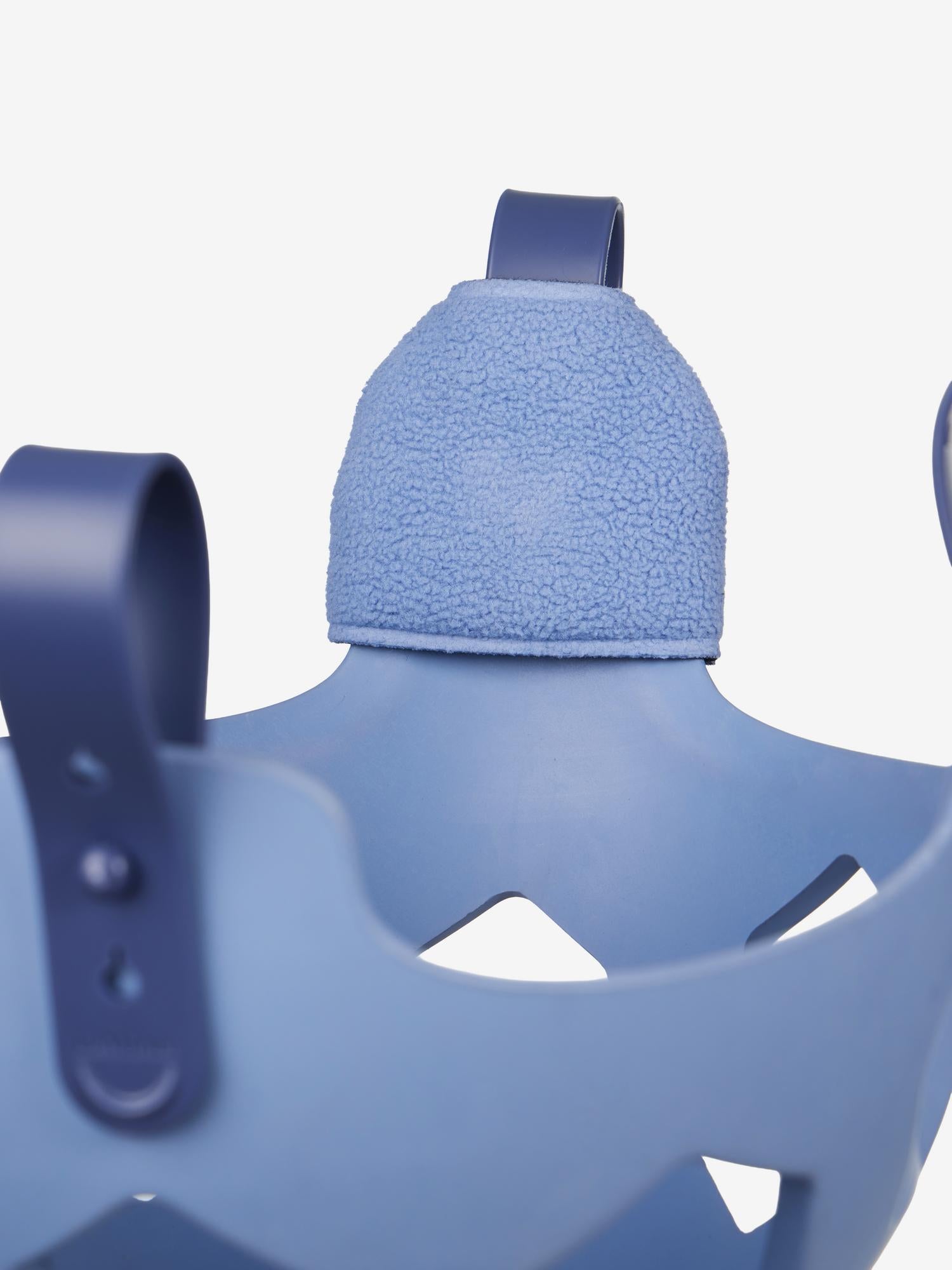 Lemieux Noma Powder Blue Grazing Muzzle: Limit grazing, breathable, vegan-friendly. Shop at Equiflair for horse care essentials!