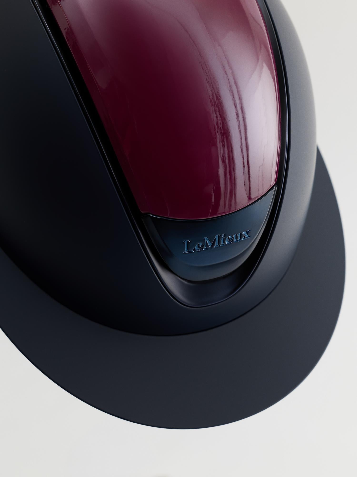 LeMieux Verv® Panel Gloss Blackberry
