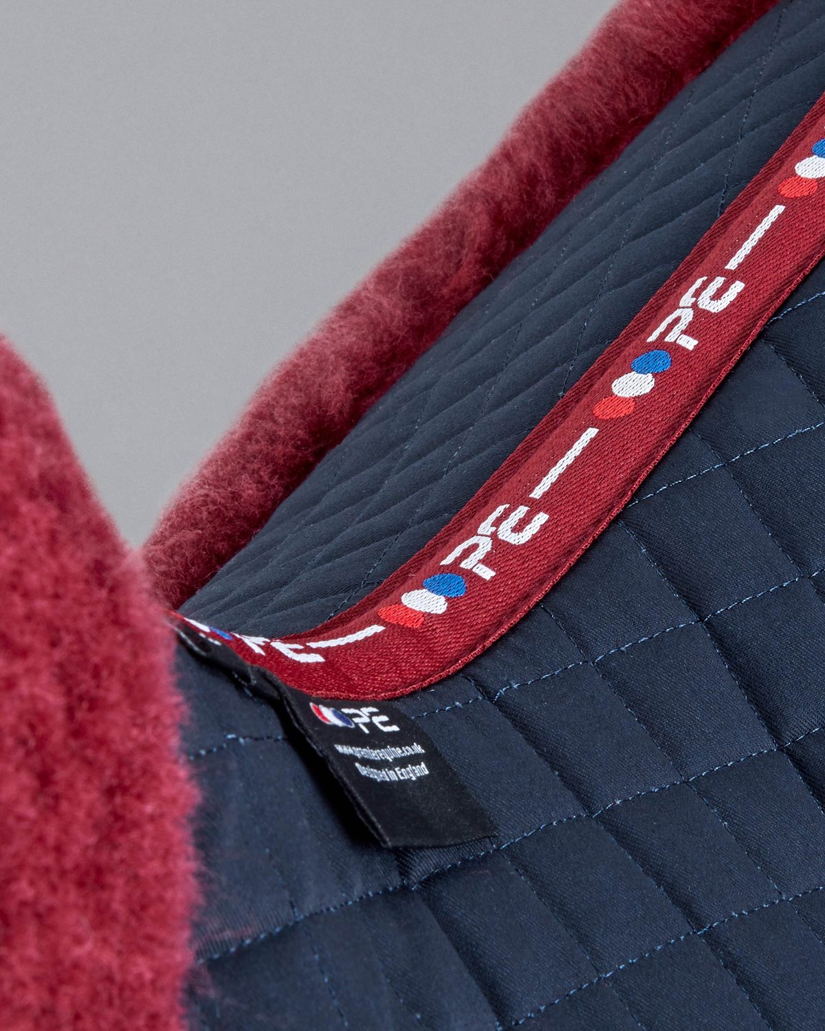 Premier Equine Merino Wool Saddle Pad - GP/Jump Numnah - Navy/Burgundy. High wither, Merino wool.