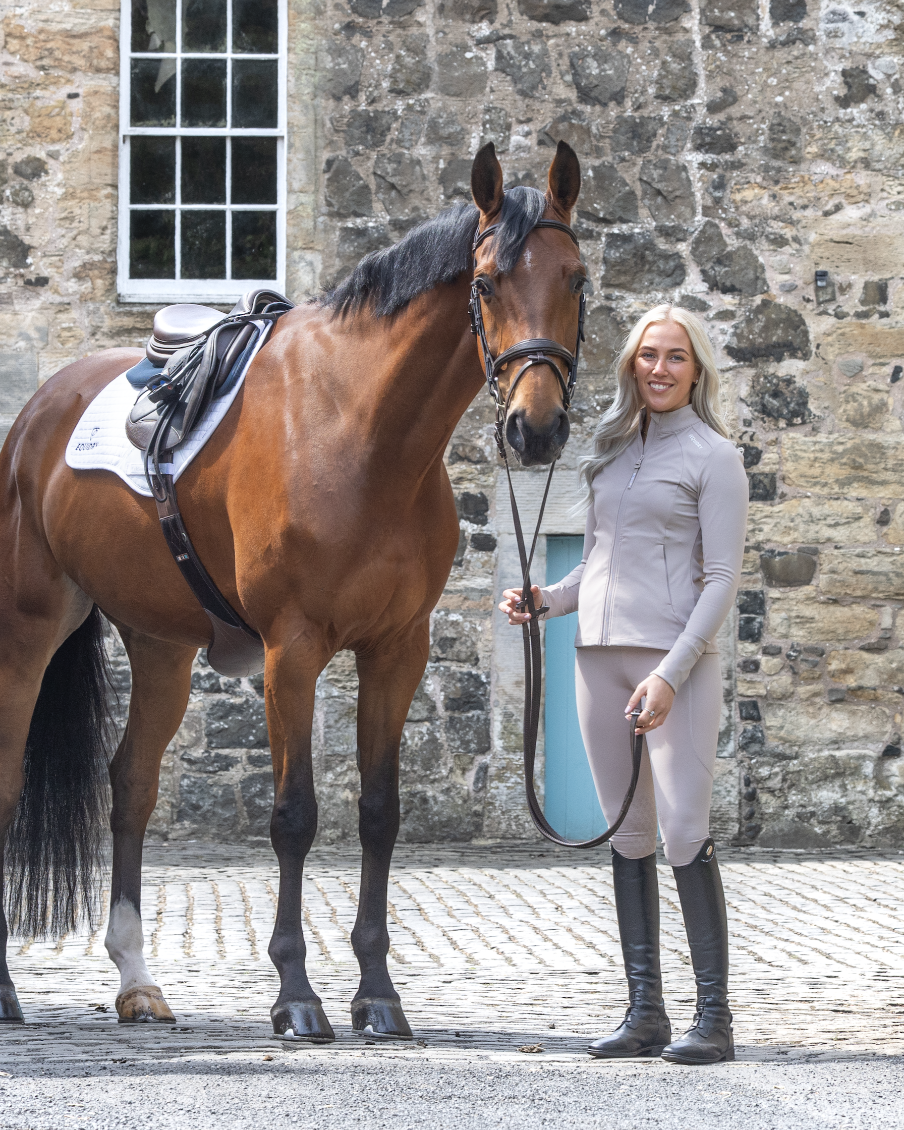 EQUIDRY Women's Water Repellent Zip up Top Sand/White