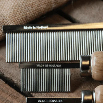 Smart Grooming Hunter Marking Comb - Horse Grooming Tool, Made in England, Quarter Mark Comb