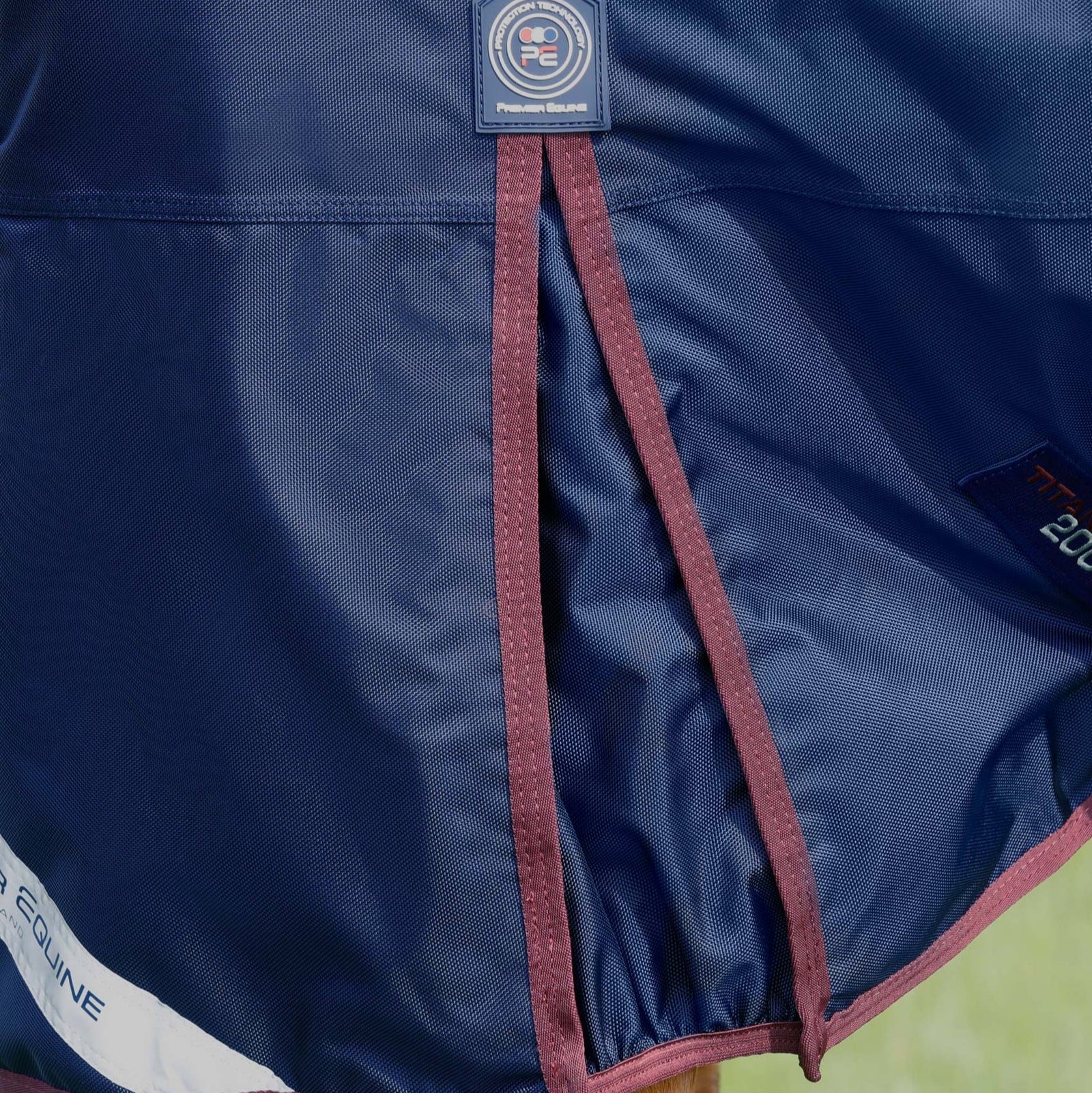 Premier Equine Titan 200g Navy Turnout Rug - Waterproof Horse Blanket, Durable, Medium Weight, Equine Protection, Horse Rug