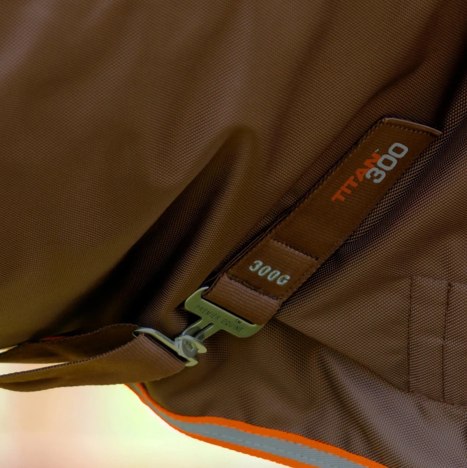 Premier Equine Titan 300g Turnout Rug Brown with Snug-Fit Neck Cover. Heavyweight horse rug.