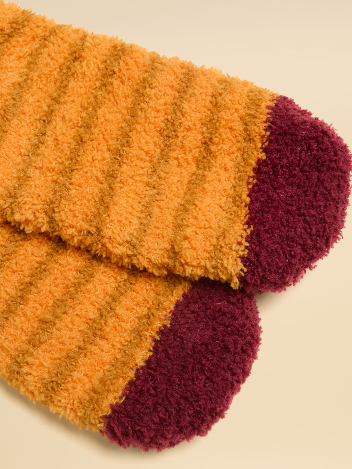 Women's Joules Fluffy Socks