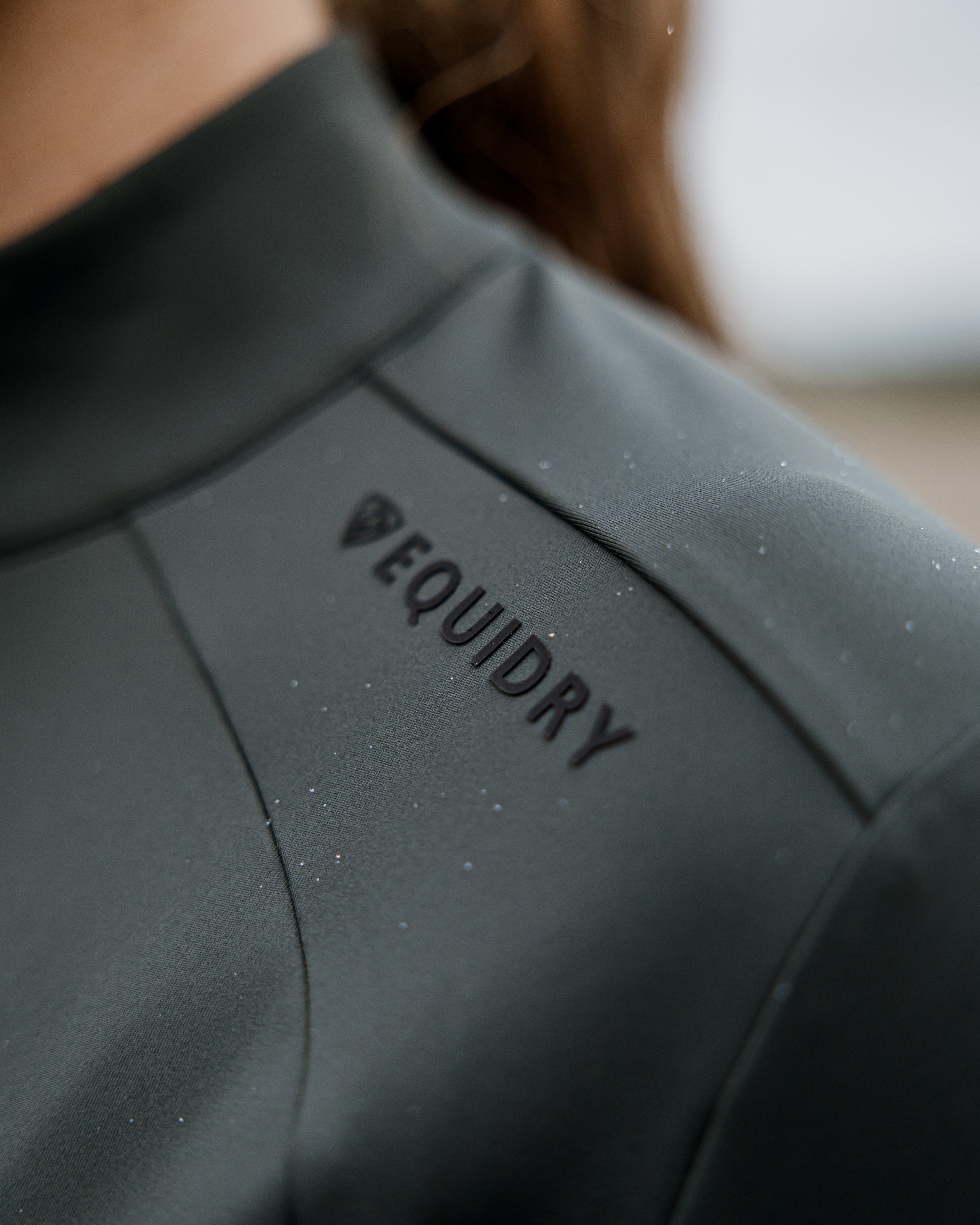 EQUIDRY Women's Water Repellent Zip up Top Black forest Green/Black