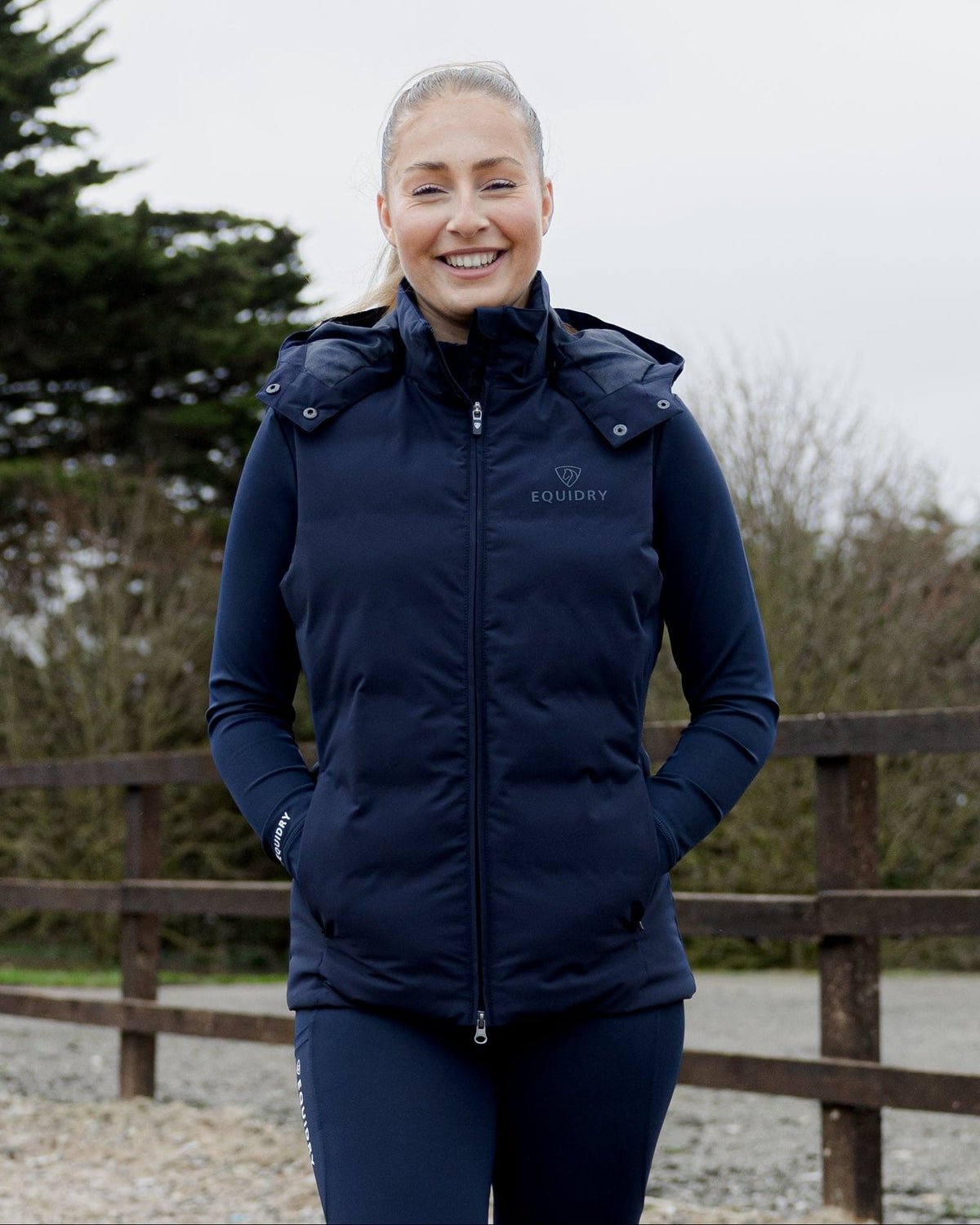 Women's EQUIDRY Torrent Padded Gilet Navy
