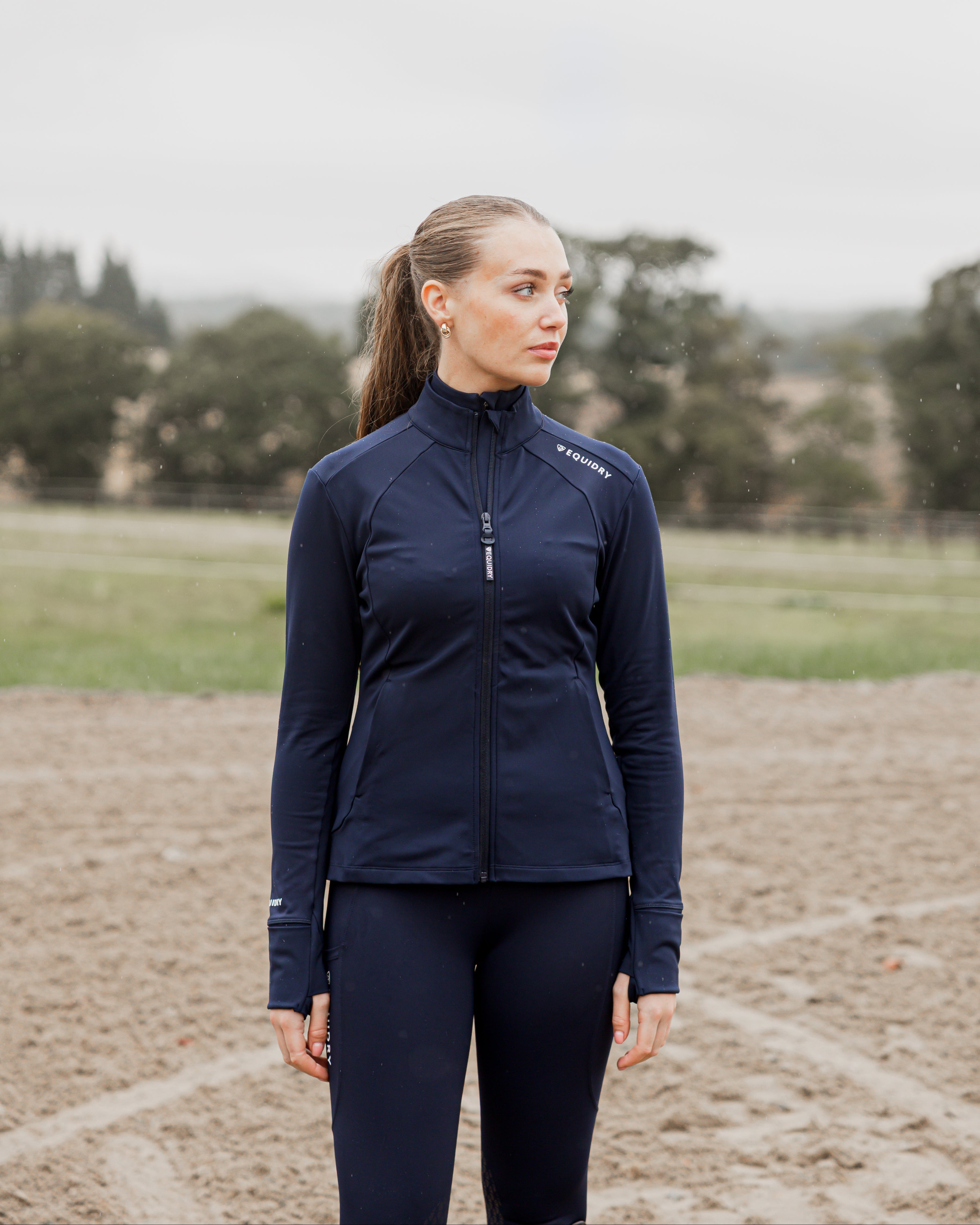 EQUIDRY Women's Water Repellent Zip up Top Navy/White
