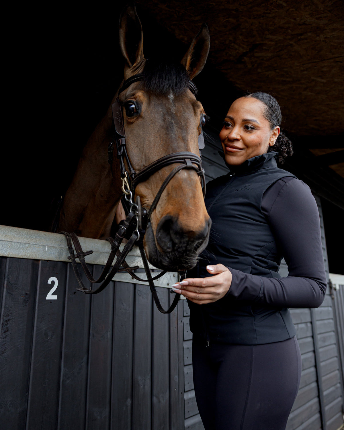 EQUIDRY Torrent Padded Gilet Black - Women's lightweight riding gilet, water-repellent & windproof