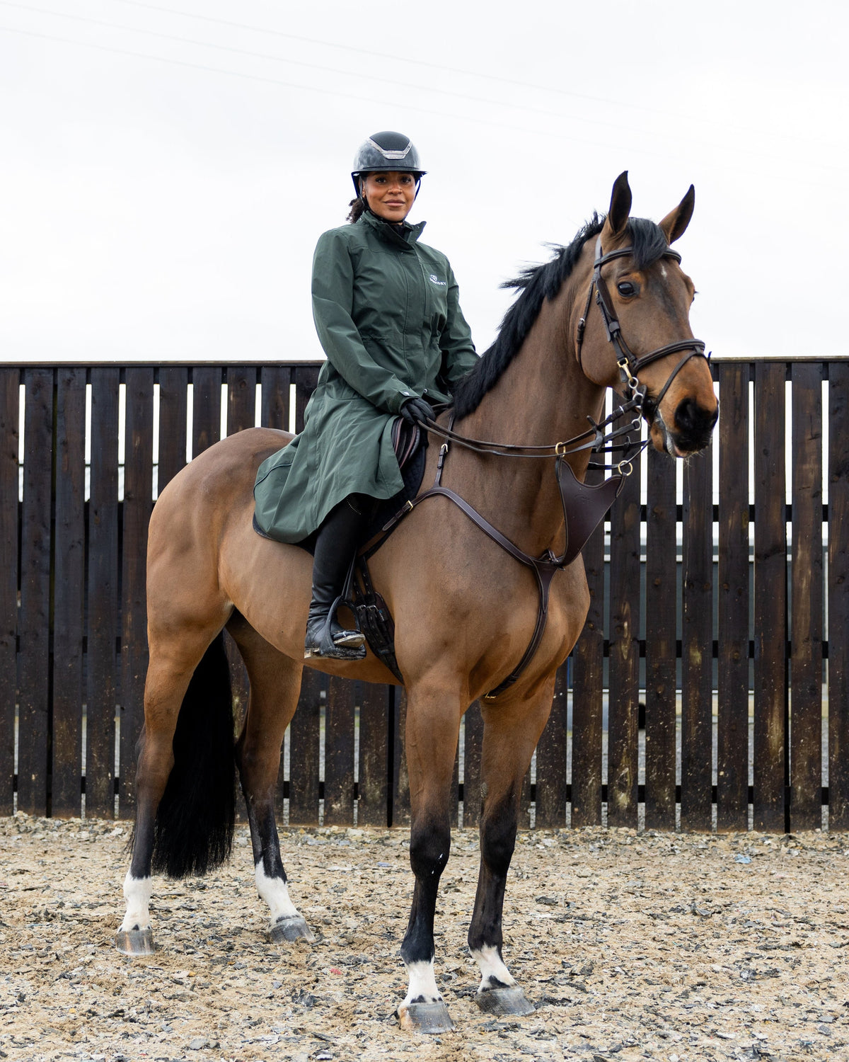 Aura Women's Raincoat Black Forest Green Equidry