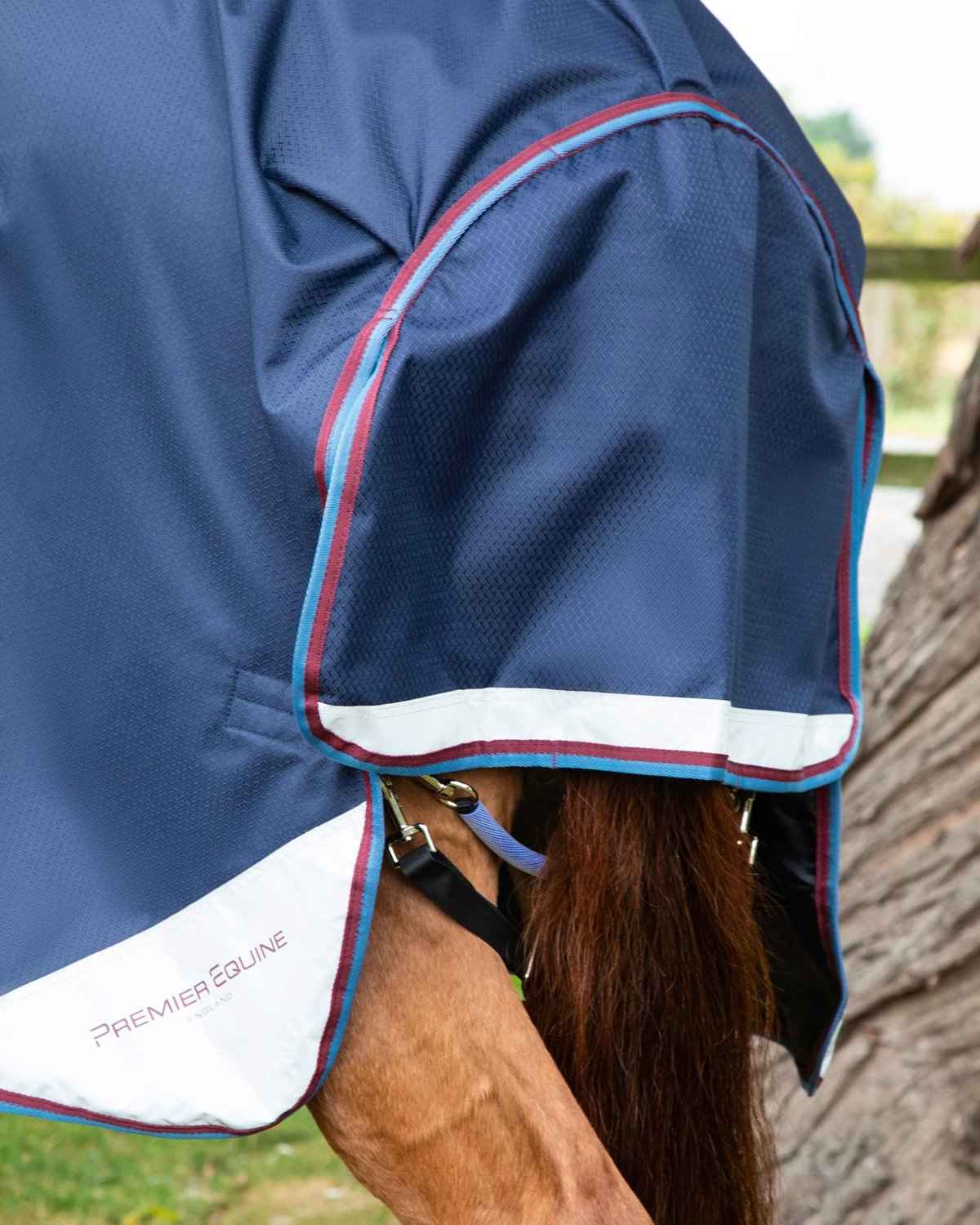 Premier Equine Akoni 0g Turnout Rug with Classic Neck Cover Navy