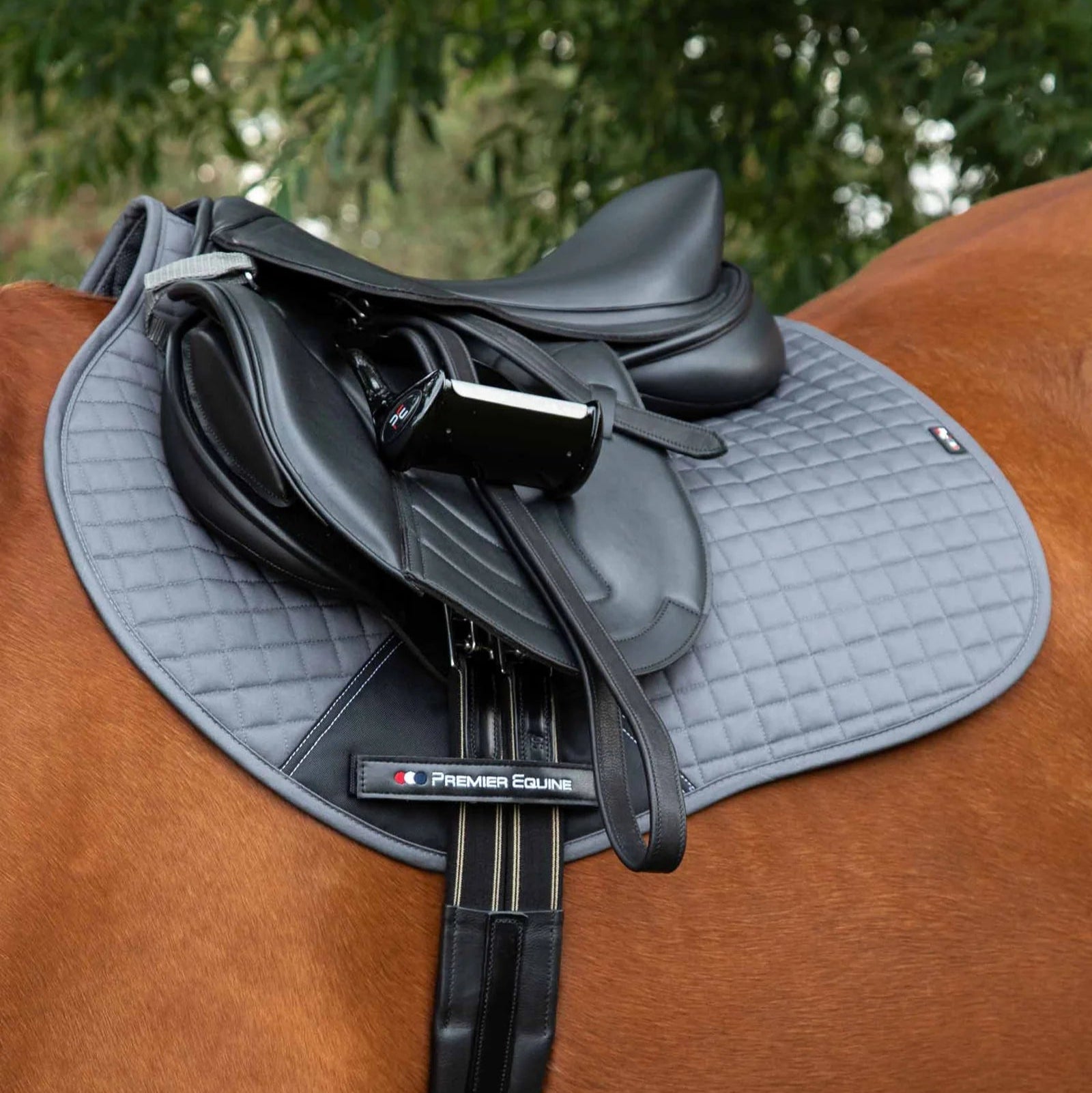 PREMIER EQUINE Close Contact Cotton GP/Jump Saddle Pad Grey - Equestrian Comfort & Performance