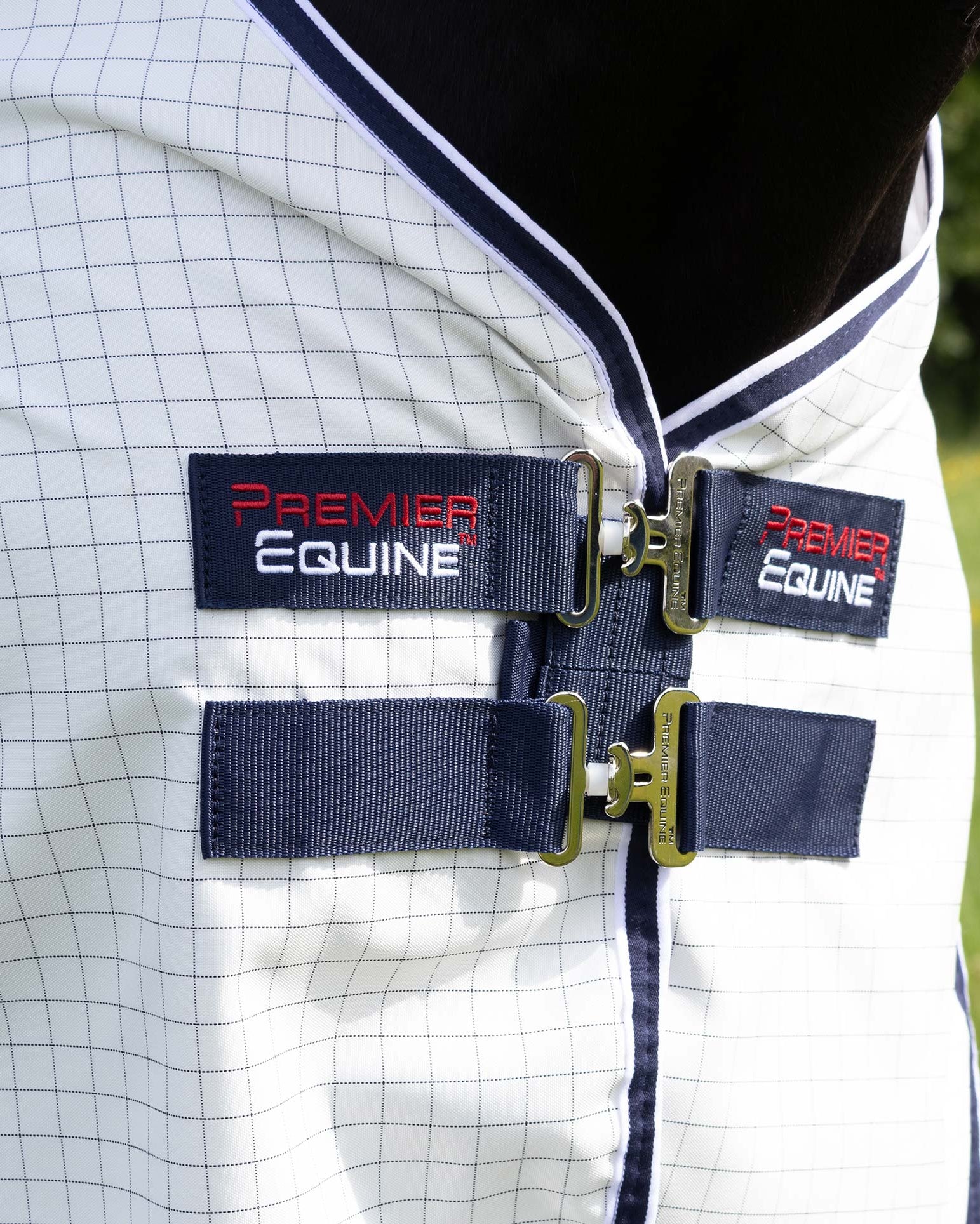 Premier Equine Horse Stable Sheet White Navy Check - Equine Rug for Stable Use, Travel, Dry Turnout