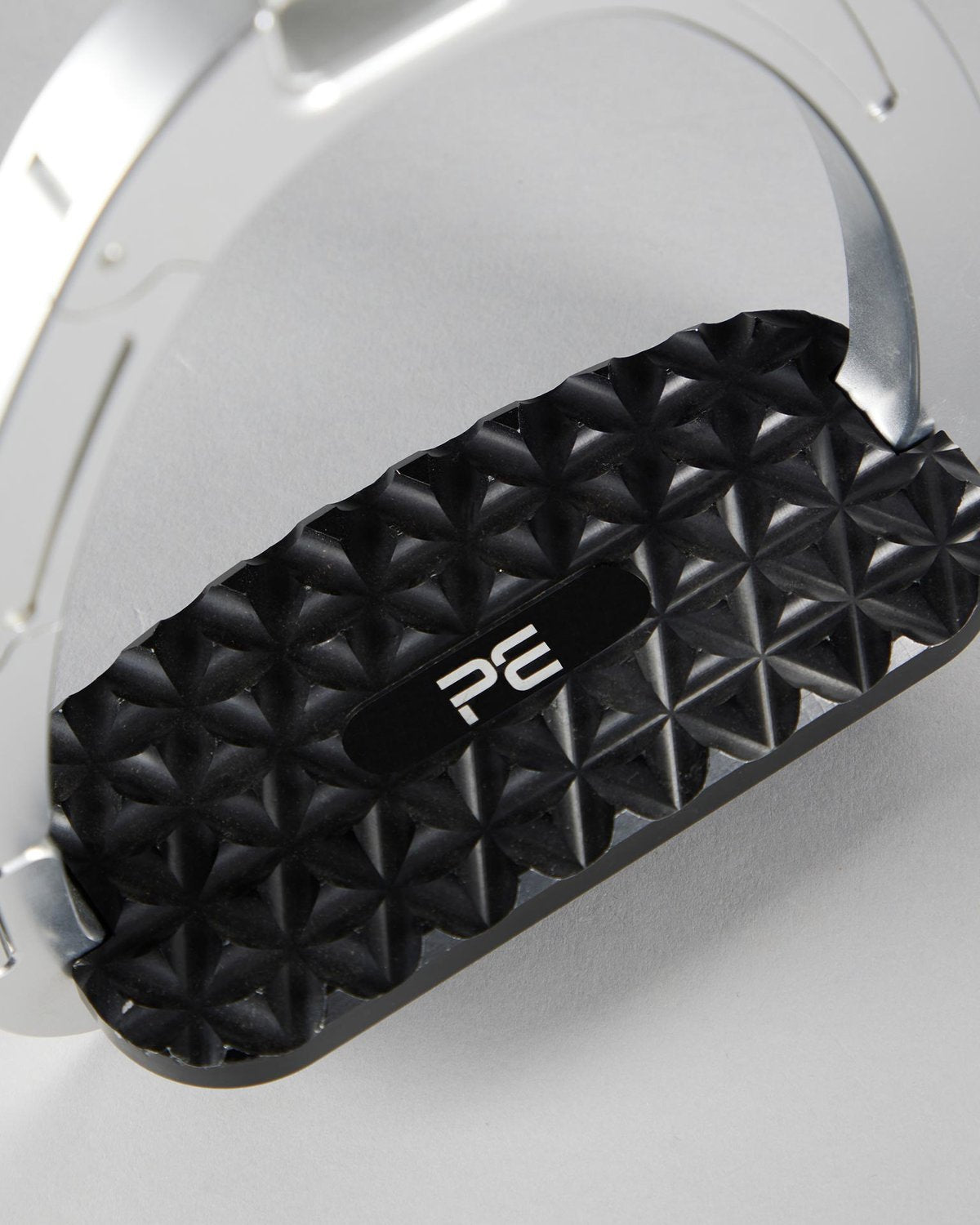 Premier Equine Intego Duo Safety Stirrups: Silver Equestrian Stirrups with Anti-Slip Tread for Horse Riding Safety