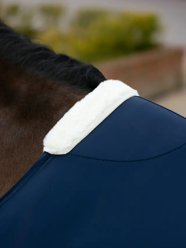 Lemieux Sensitive Anti-Rub Bib Navy: Horse Rug for Sensitive Skin - Comfort & Protection
