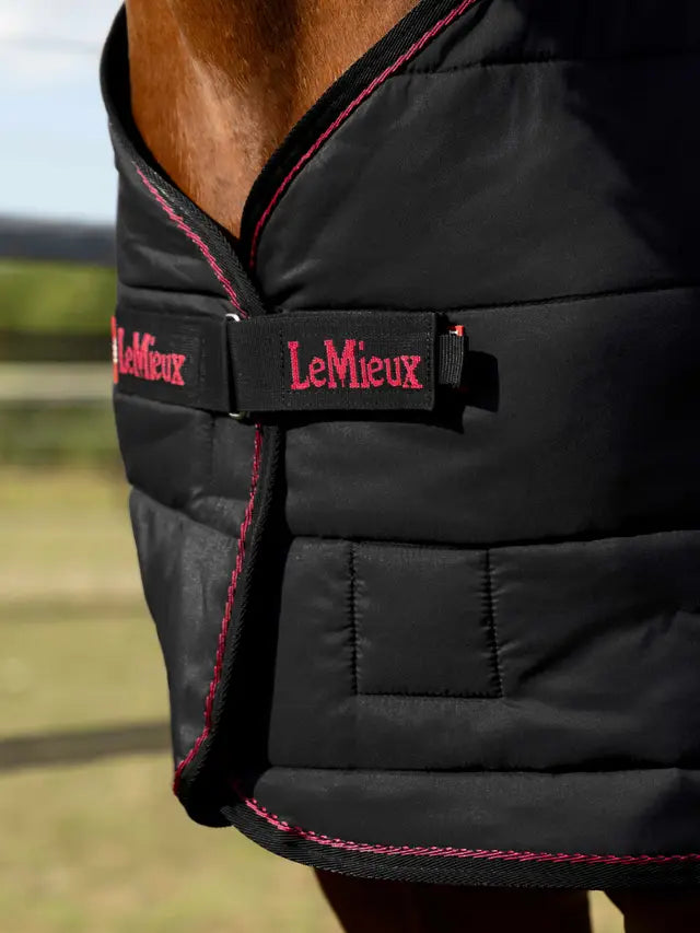 LeMieux Infratek Therapy Liner 100g Black Horse Rug with Pink Trim for Recovery