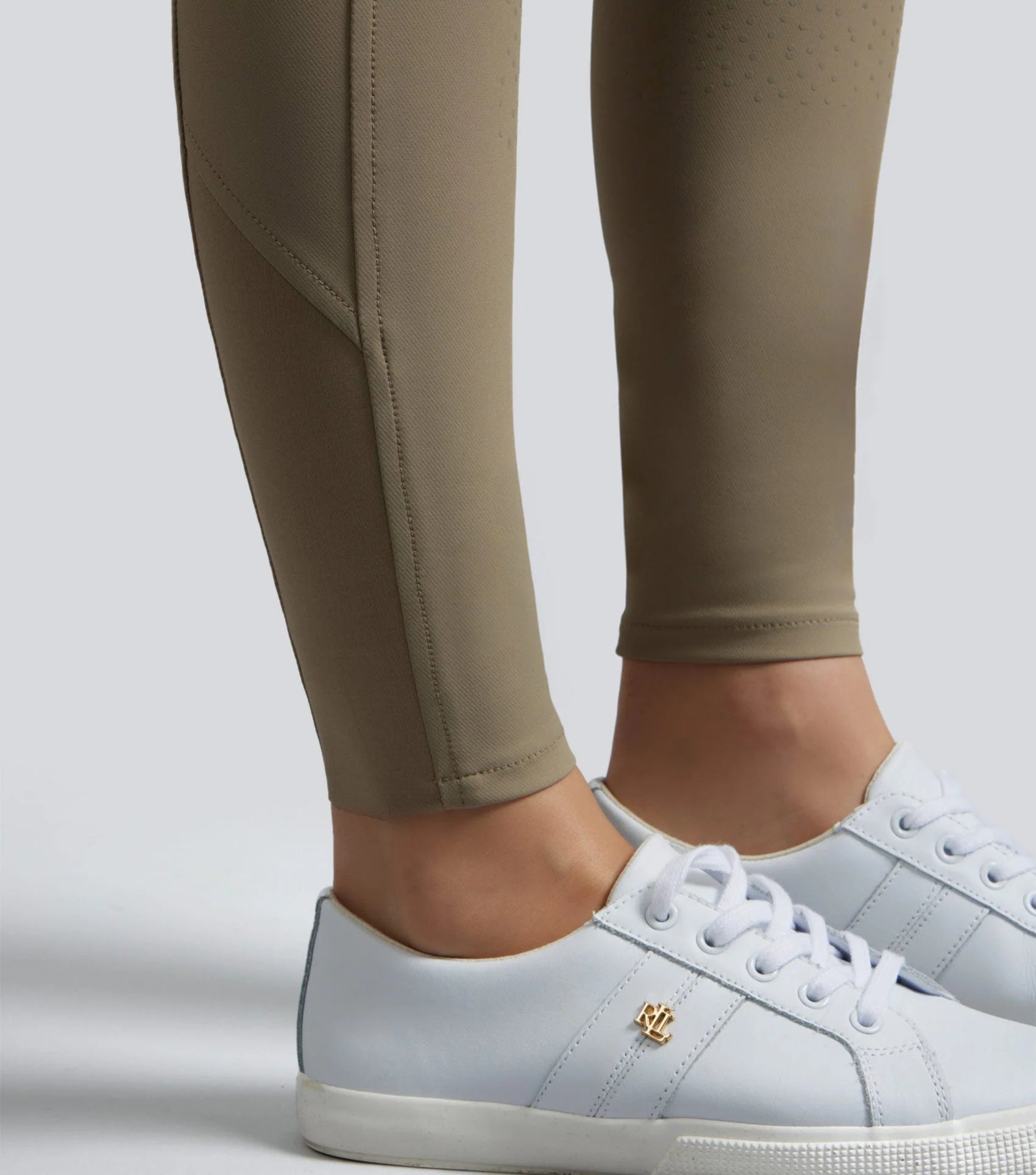 Premier Equine Salento Timberwolf Women's Riding Breeches: Stylish Full Seat Breeches for Equestrian Performance