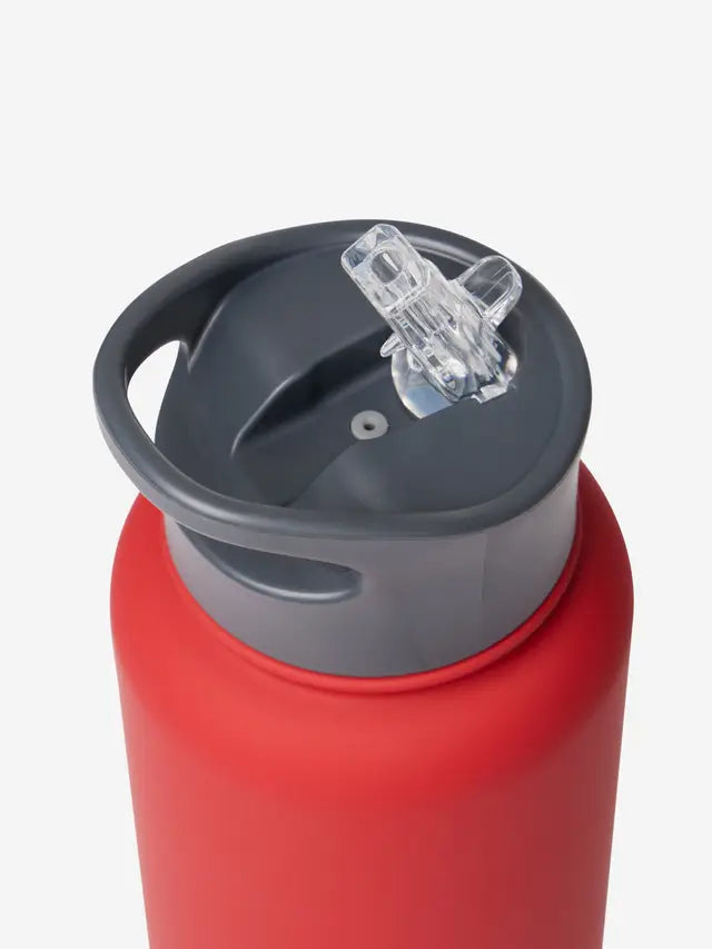 LeMieux Drinks Bottle Chilli: Stainless steel hydration bottle, BPA-free, screw top lid, eco-friendly for shows & yard.
