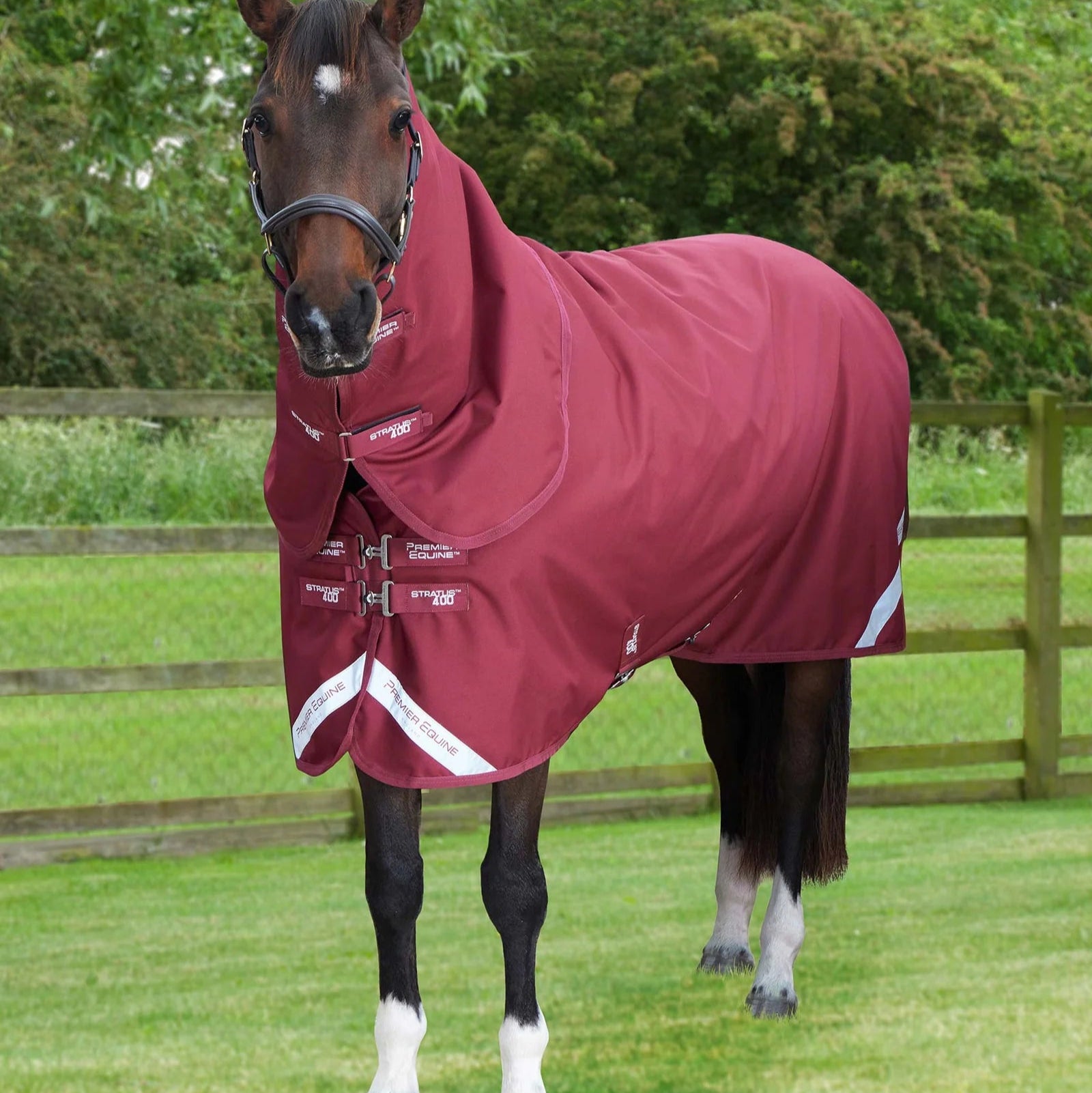 Premier Equine Stratus 400g Turnout Rug with Neck Cover - Burgundy Horse Blanket Waterproof