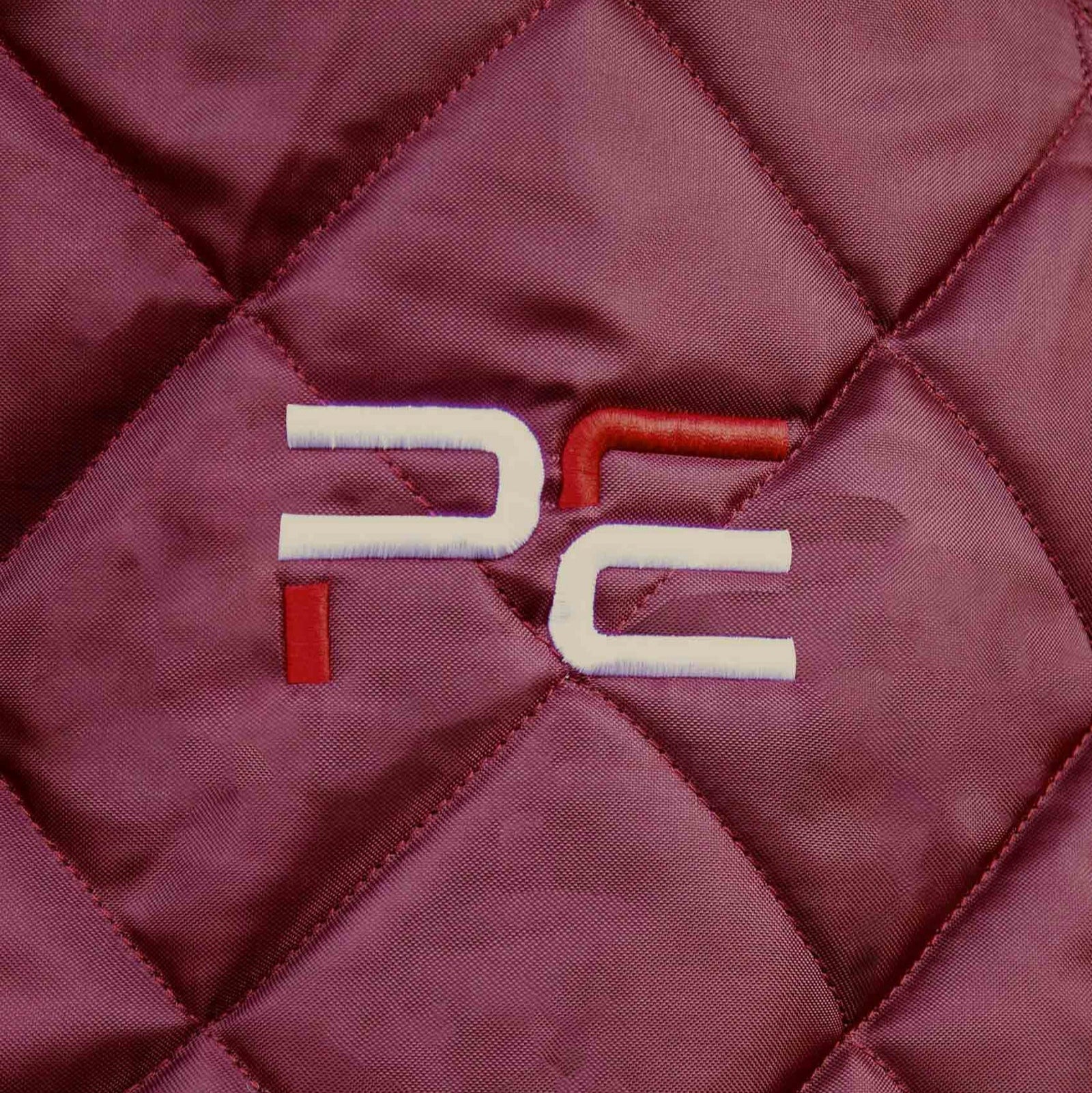 Premier Equine Tuscan 100g Stable Rug in Burgundy, Quilted Design. Horse Rug.
