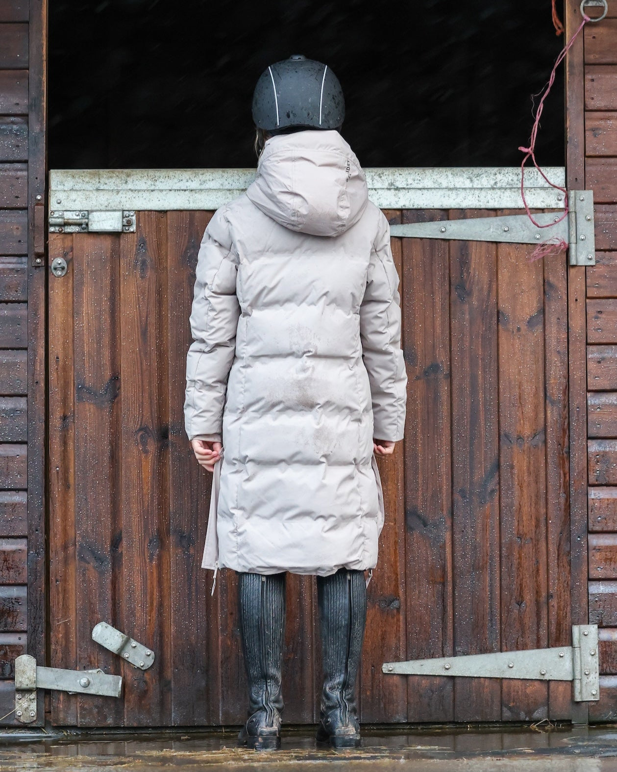 EQUIDRY Thora Waterproof Riding Puffer Girl's Sand