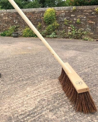 Borstiq Wide Bassine Broom and handle