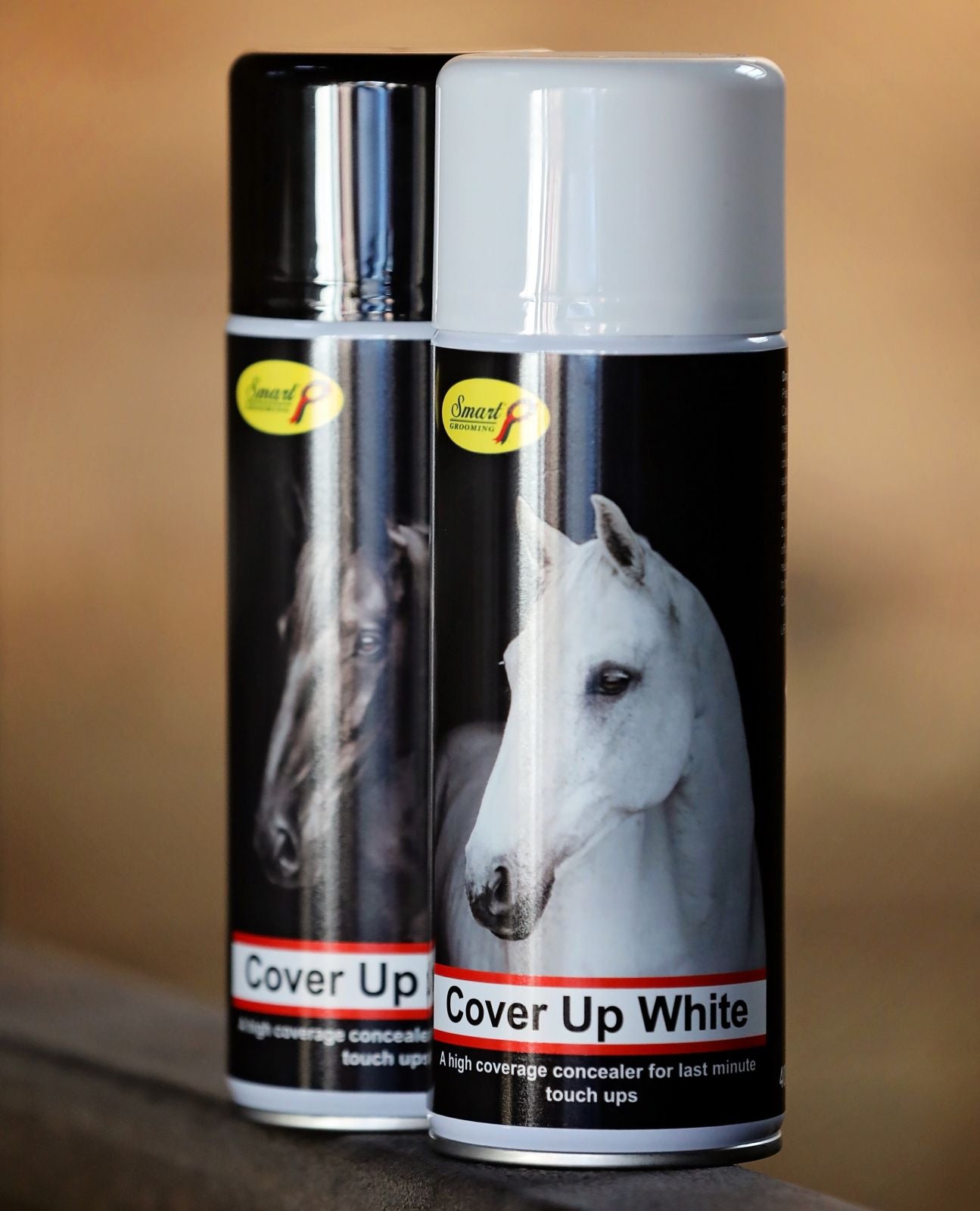 Smart Grooming Cover Up Spray for Horses: Black and White Concealer for Touch-ups, Available at Equiflair.