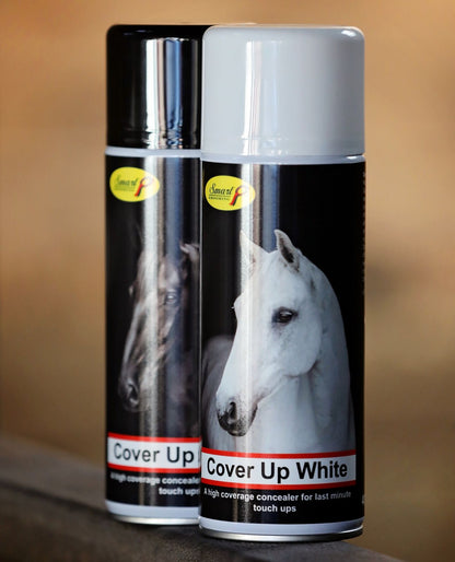 Smart Grooming Cover Up Spray for Horses: Black and White Concealer for Touch-ups, Available at Equiflair.