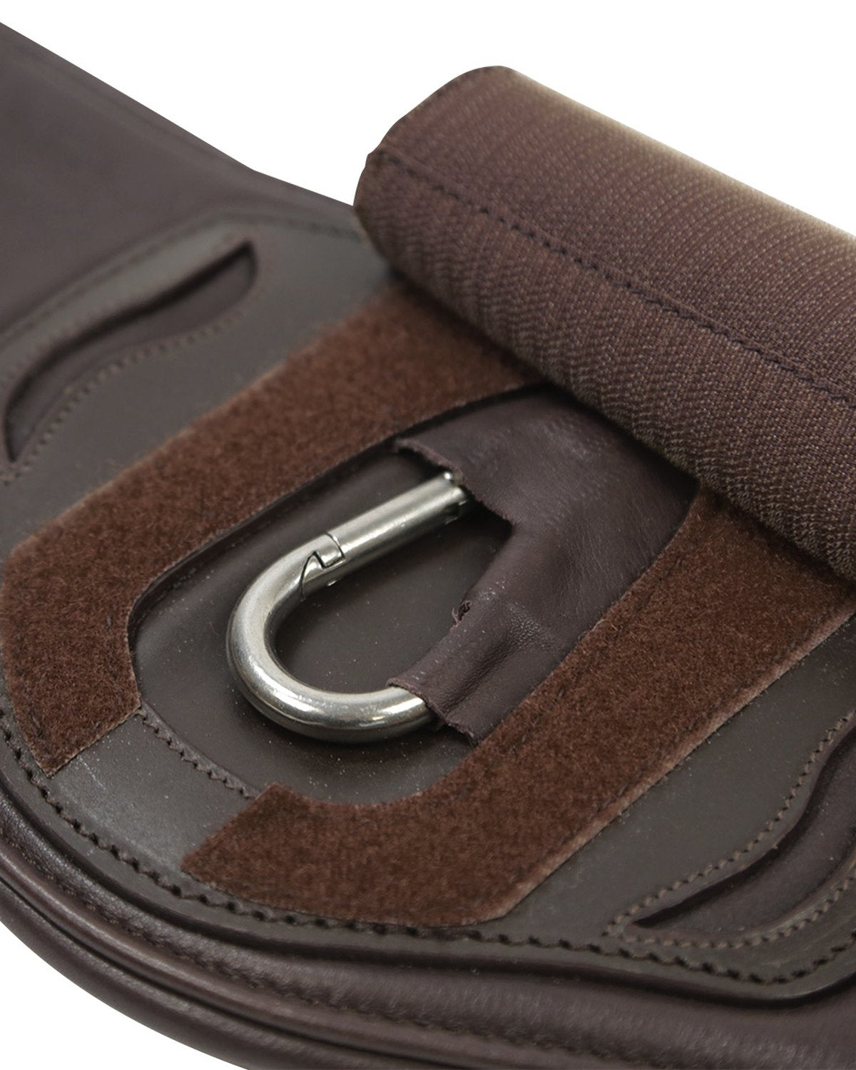 Schockemöhle Portland Espresso Saddle Girth: Anatomical leather girth with silver carabiner for equestrian use.