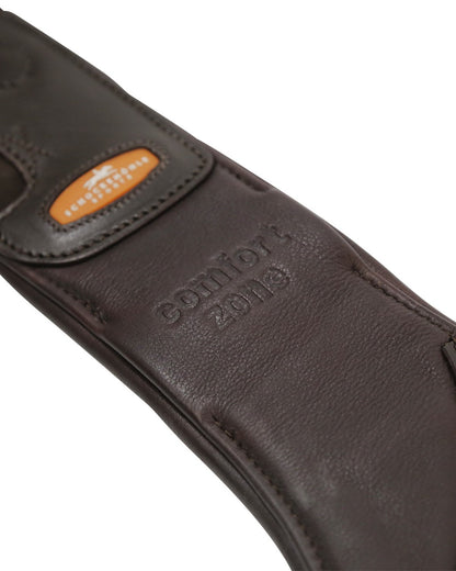 SCHOCKEMOHLE Comfort Zone Horse Girth - Close up on premium leather and Comfort Zone embossed detailing