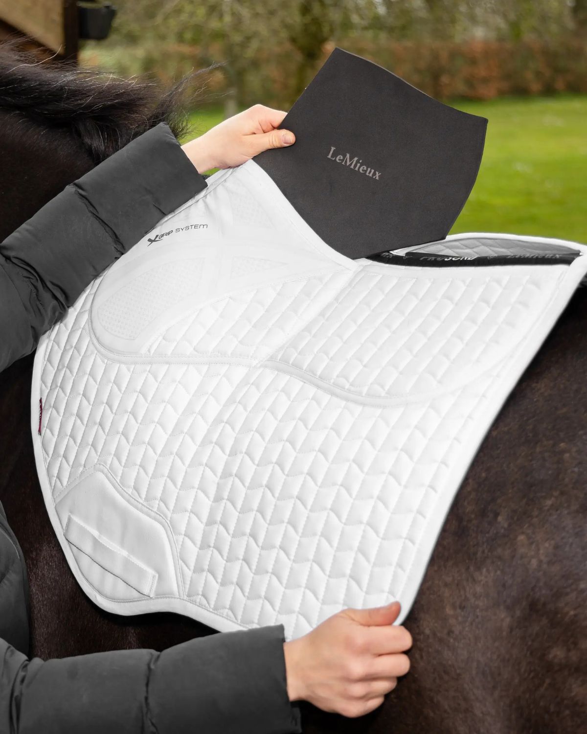 LeMieux ProSorb White Saddle Pad 2 Pocket Close Contact Square: Fitting Shims for Horse Comfort & Performance